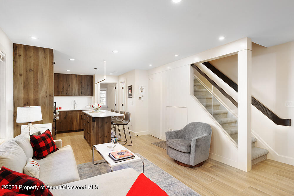 631 S Galena Street, #11