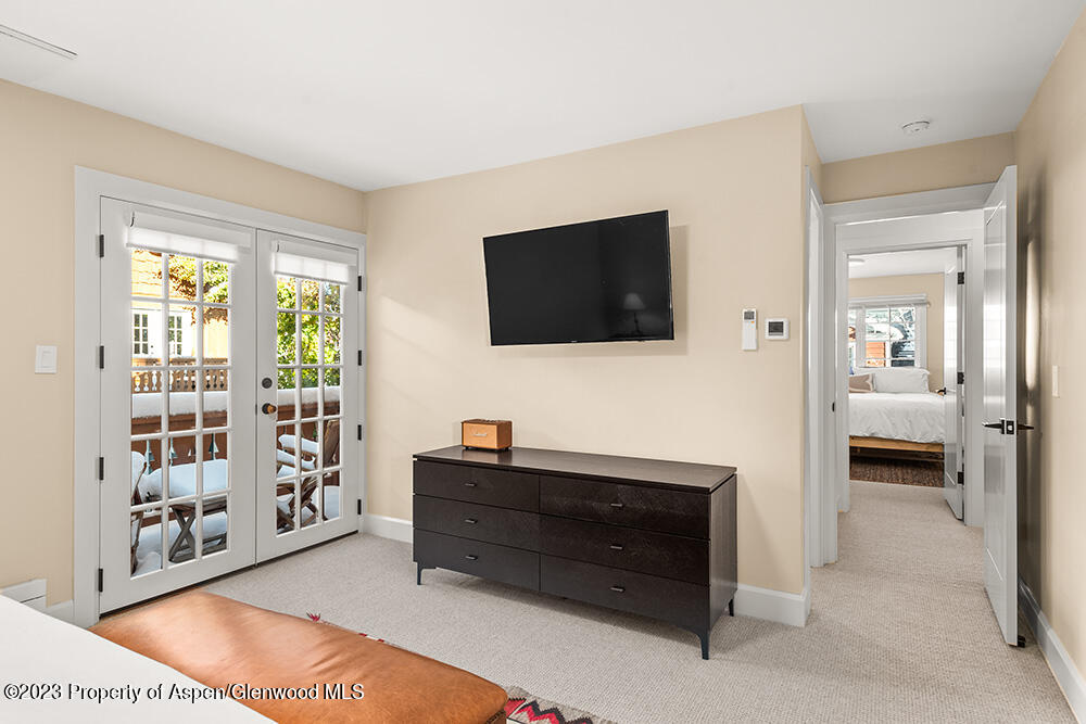 631 S Galena Street, #11