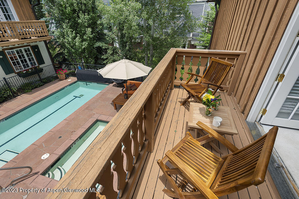 631 S Galena Street, #11