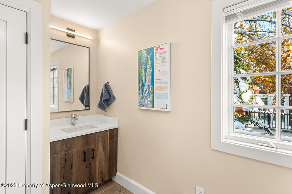 631 S Galena Street, #11