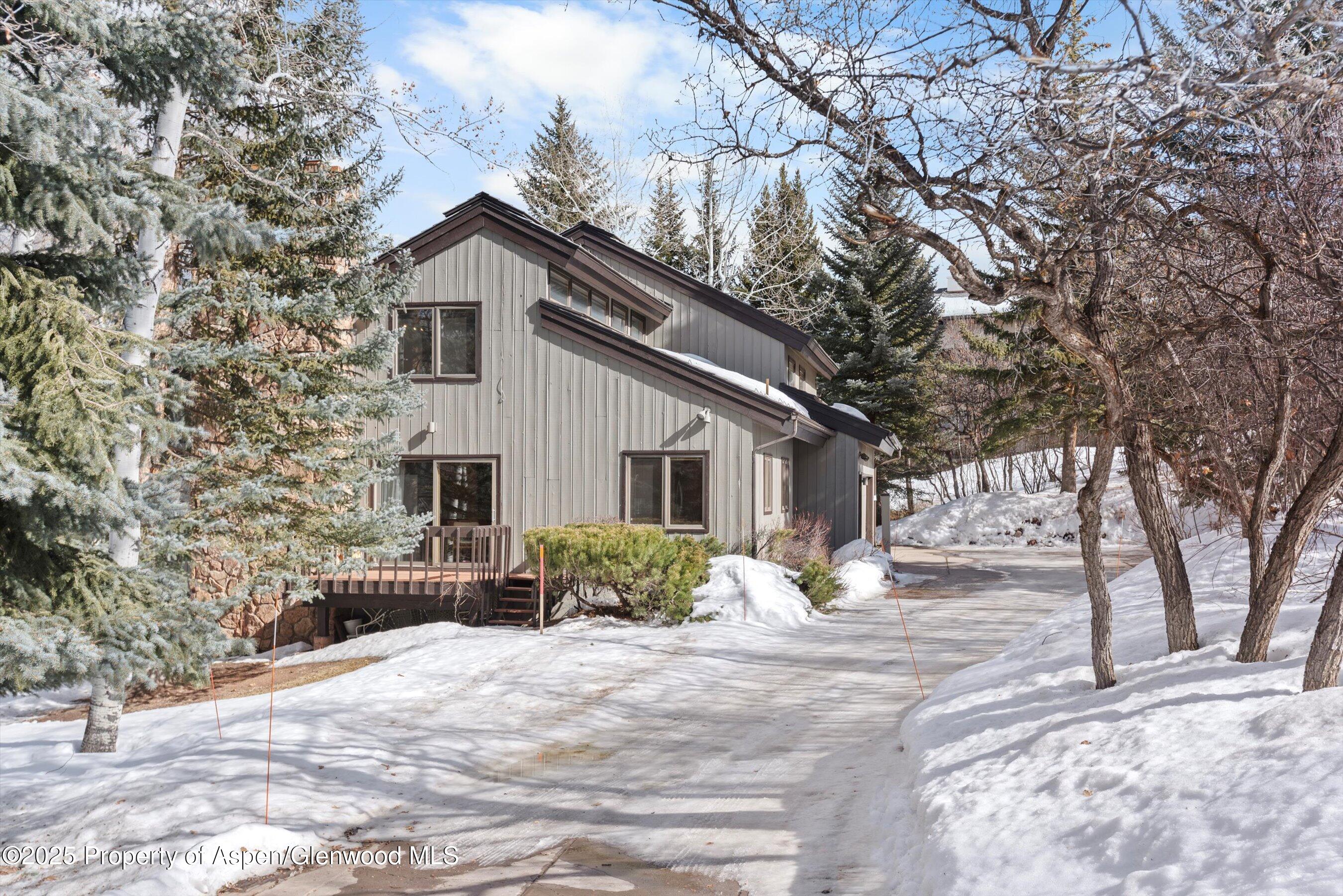 28 Larkspur Lane