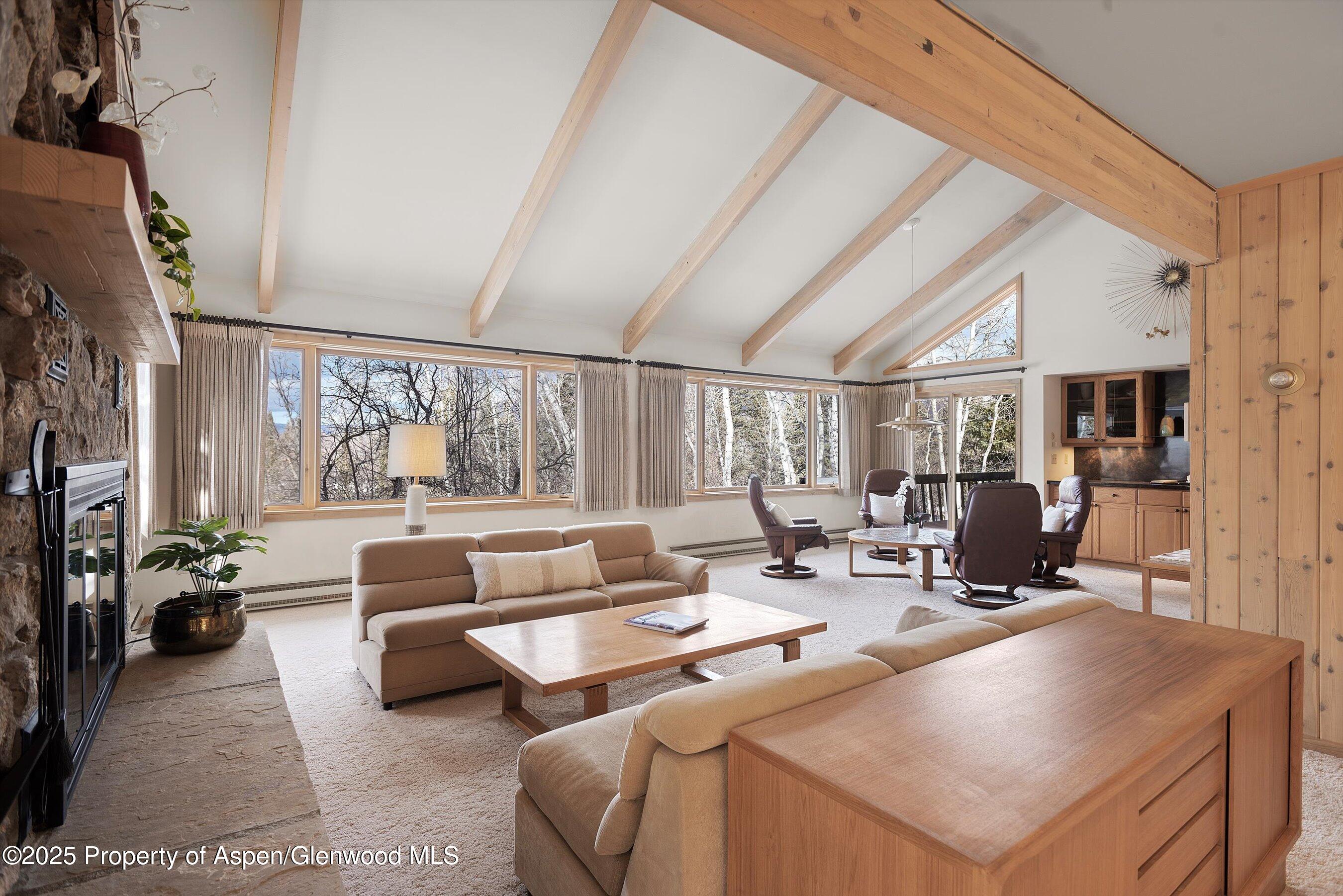 28 Larkspur Lane