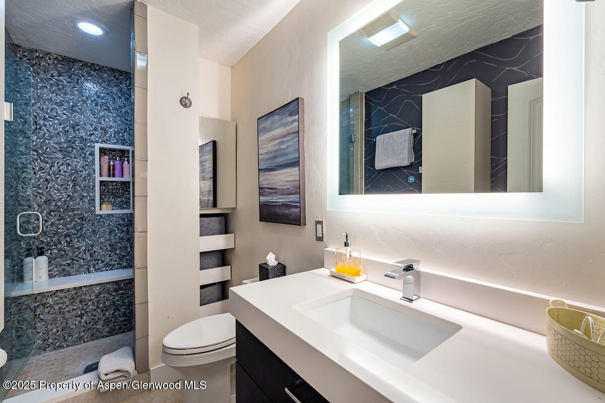 115 Harleston Green, 62