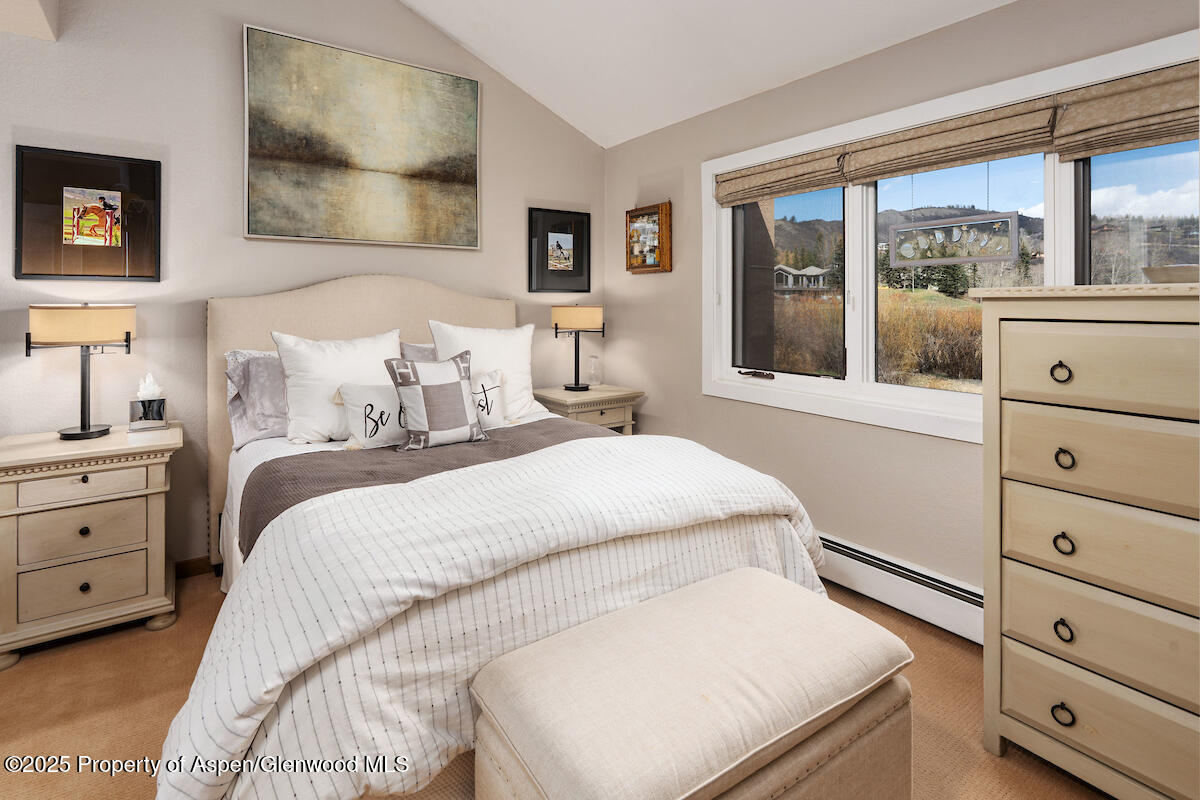 115 Harleston Green, 62