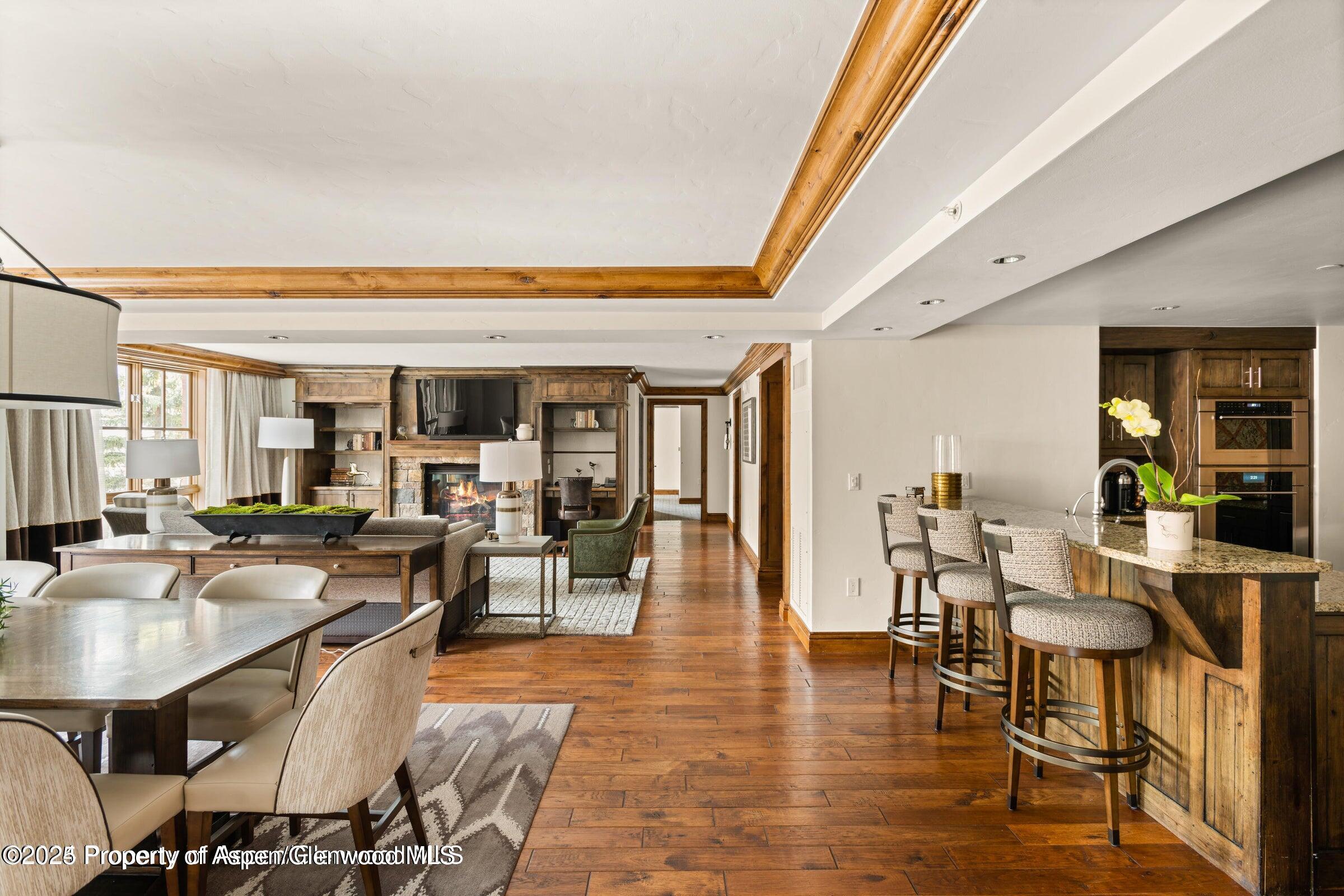 315 E DEAN Street, B30