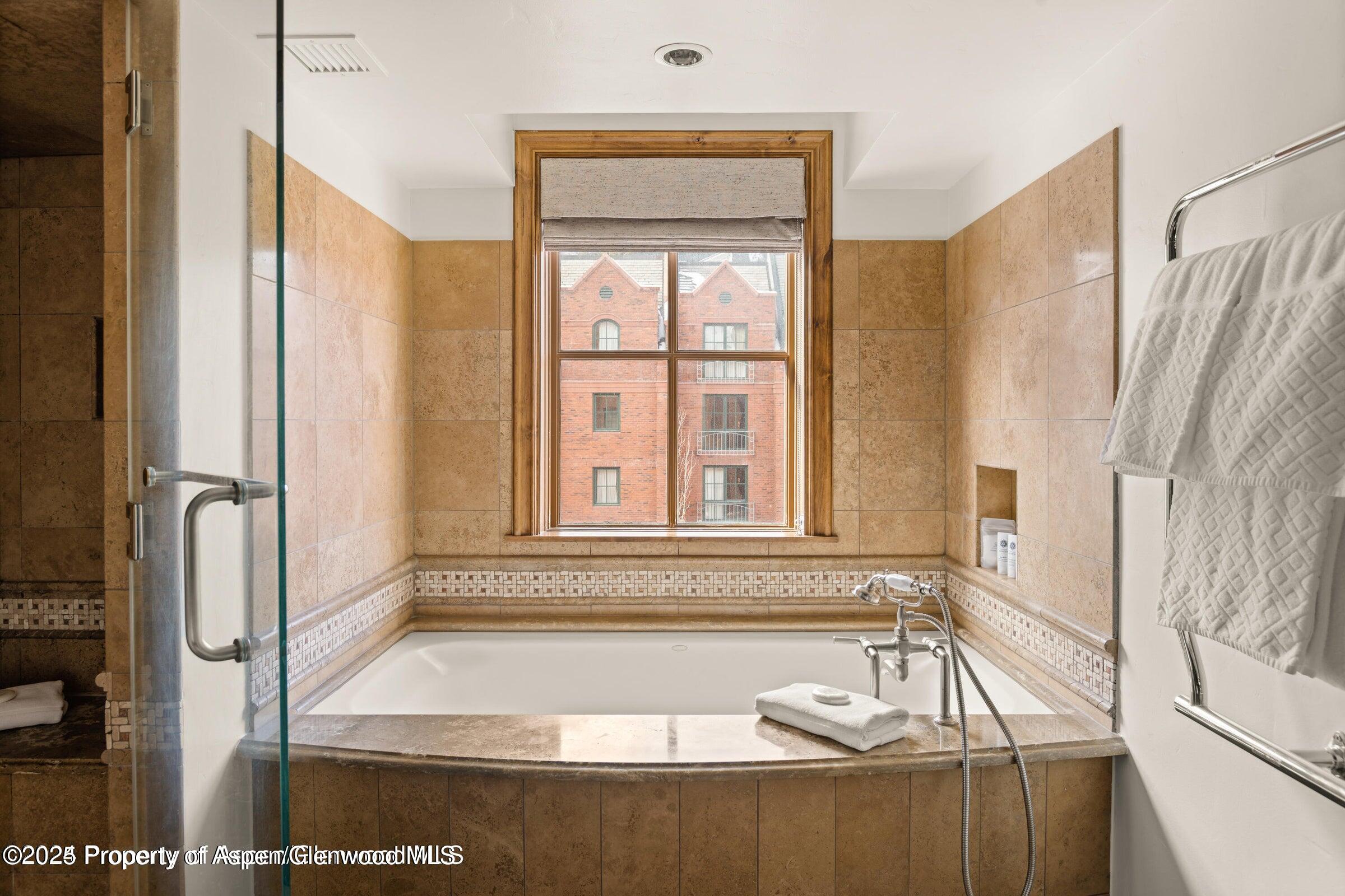 315 E DEAN Street, B30