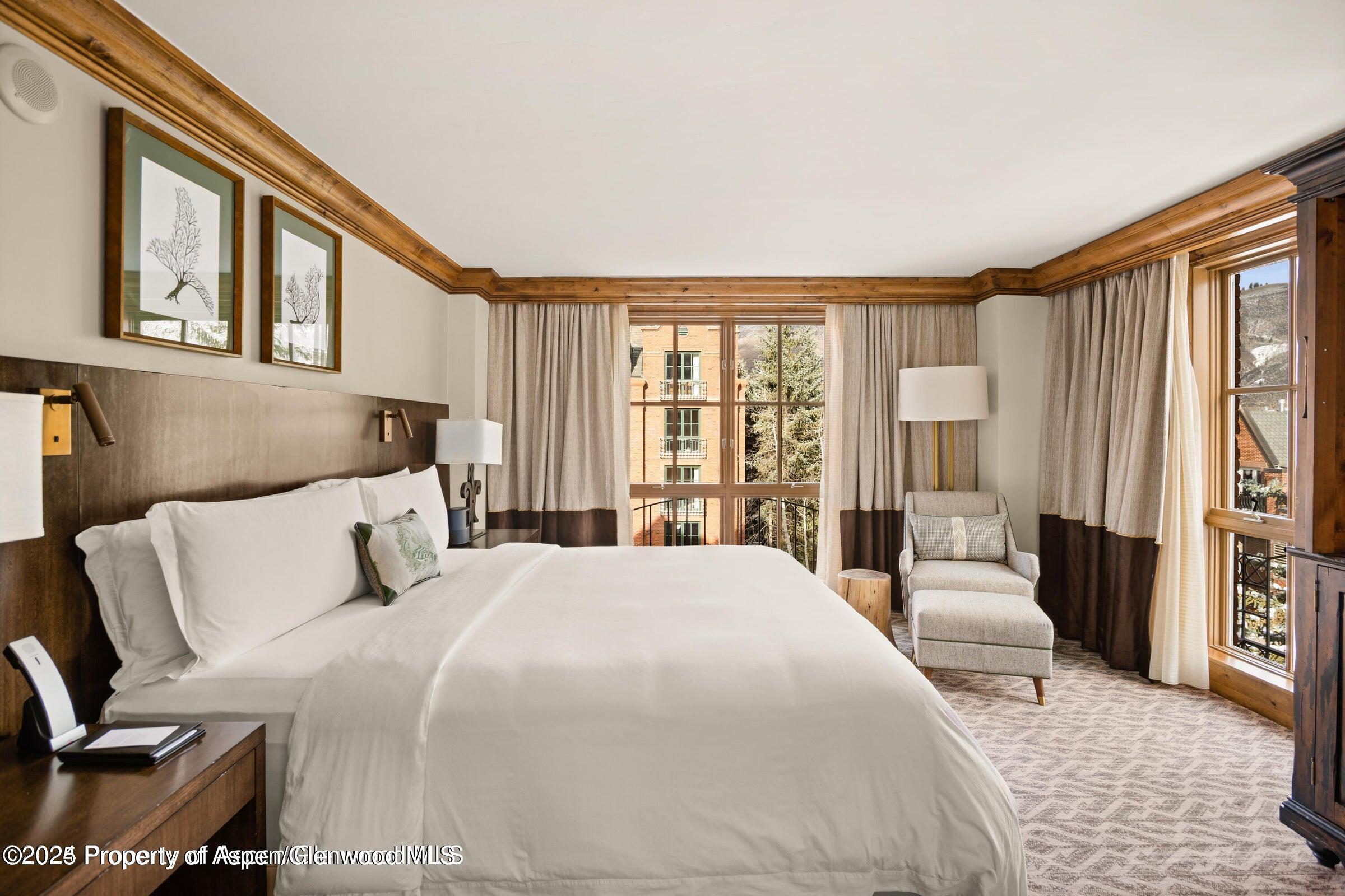 315 E DEAN Street, B30