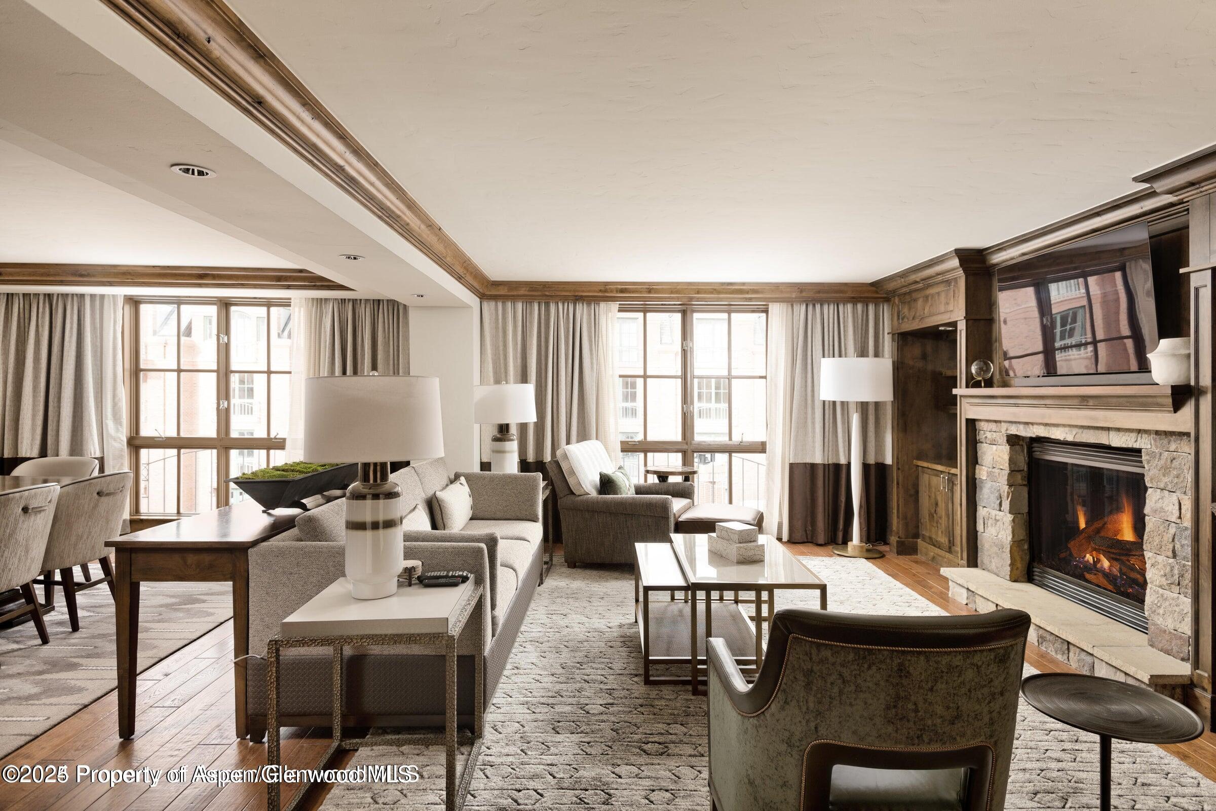 315 E DEAN Street, B30