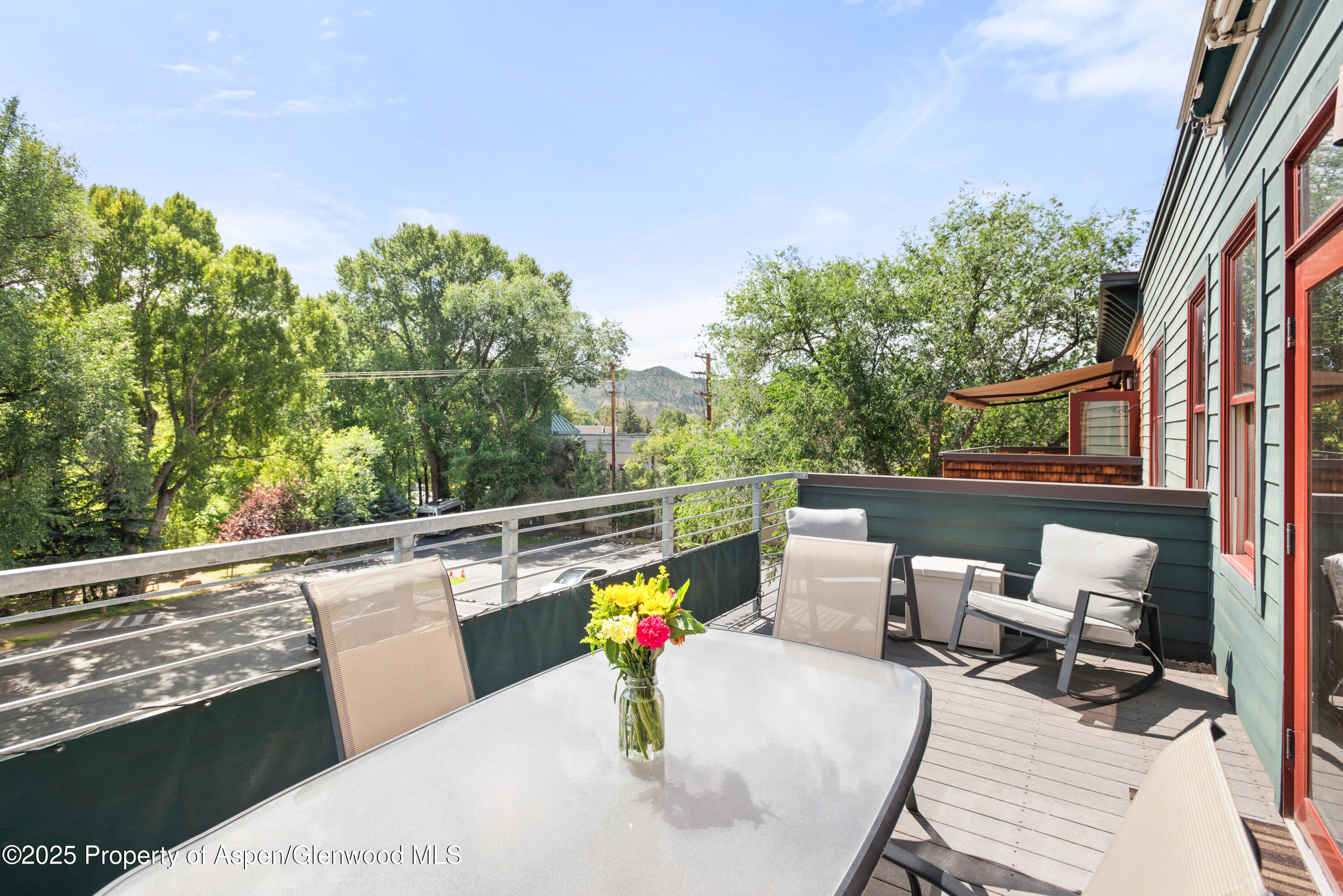 227 Midland Avenue, #24