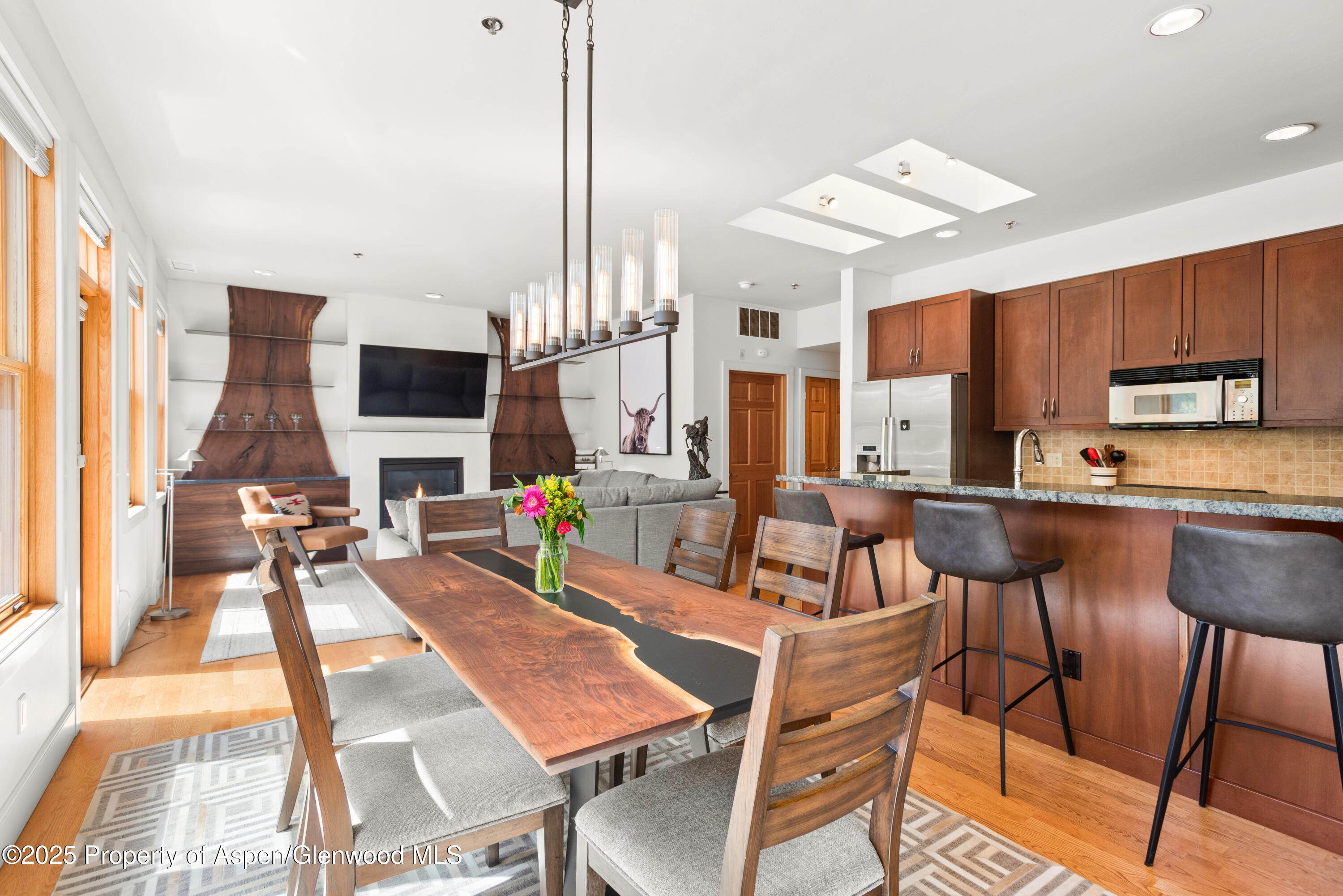 227 Midland Avenue, #24