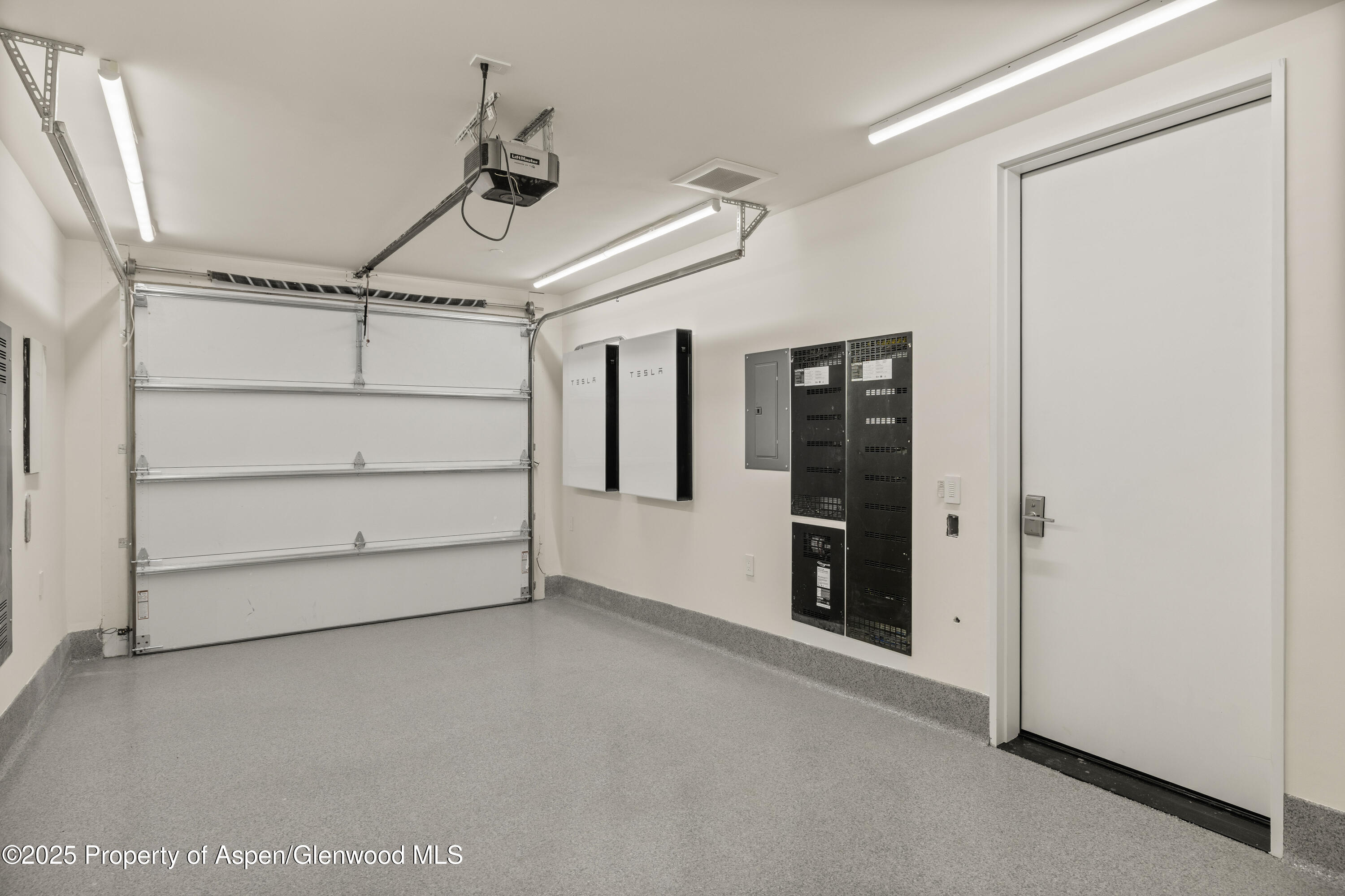 219 W Bleeker Street