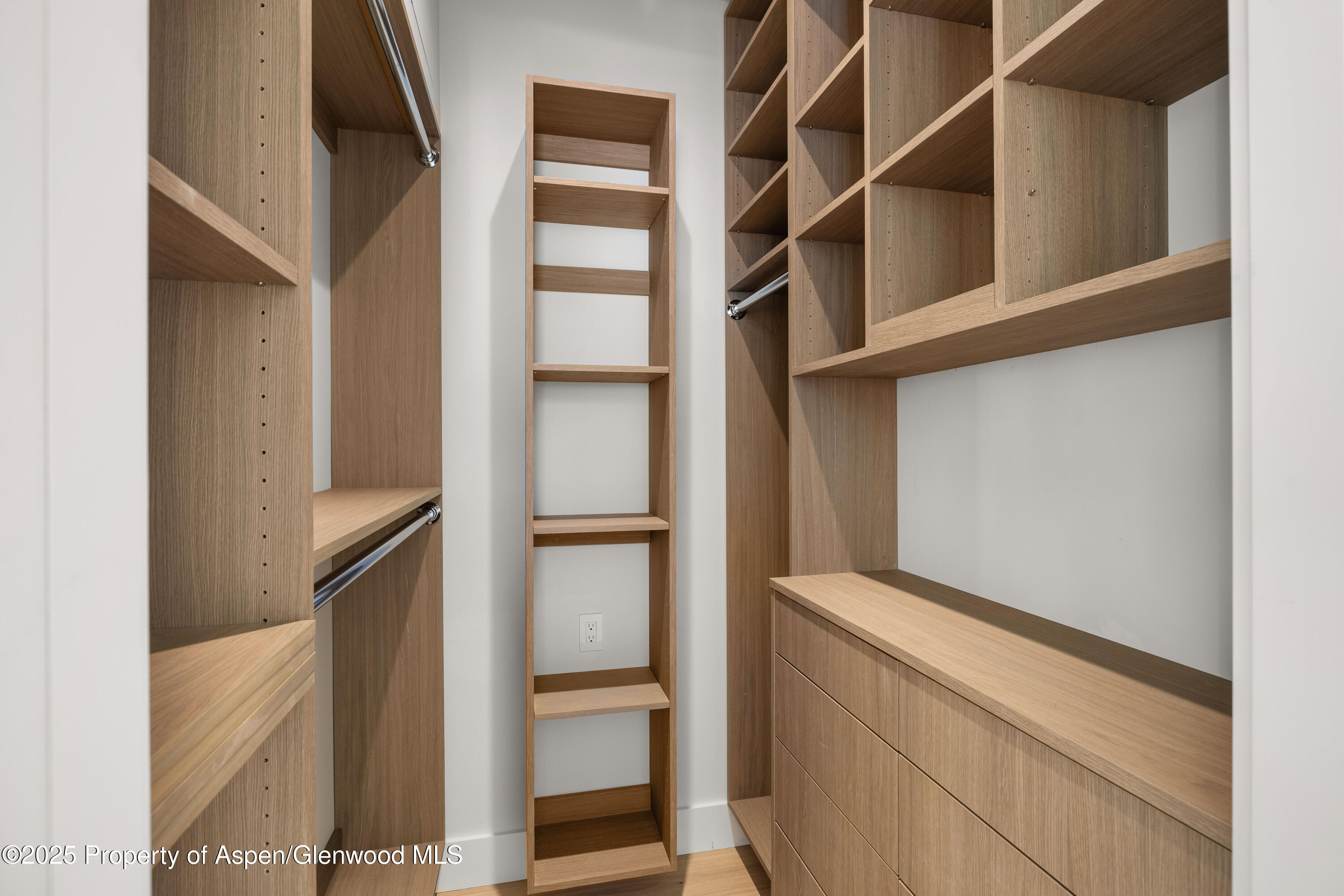 219 W Bleeker Street