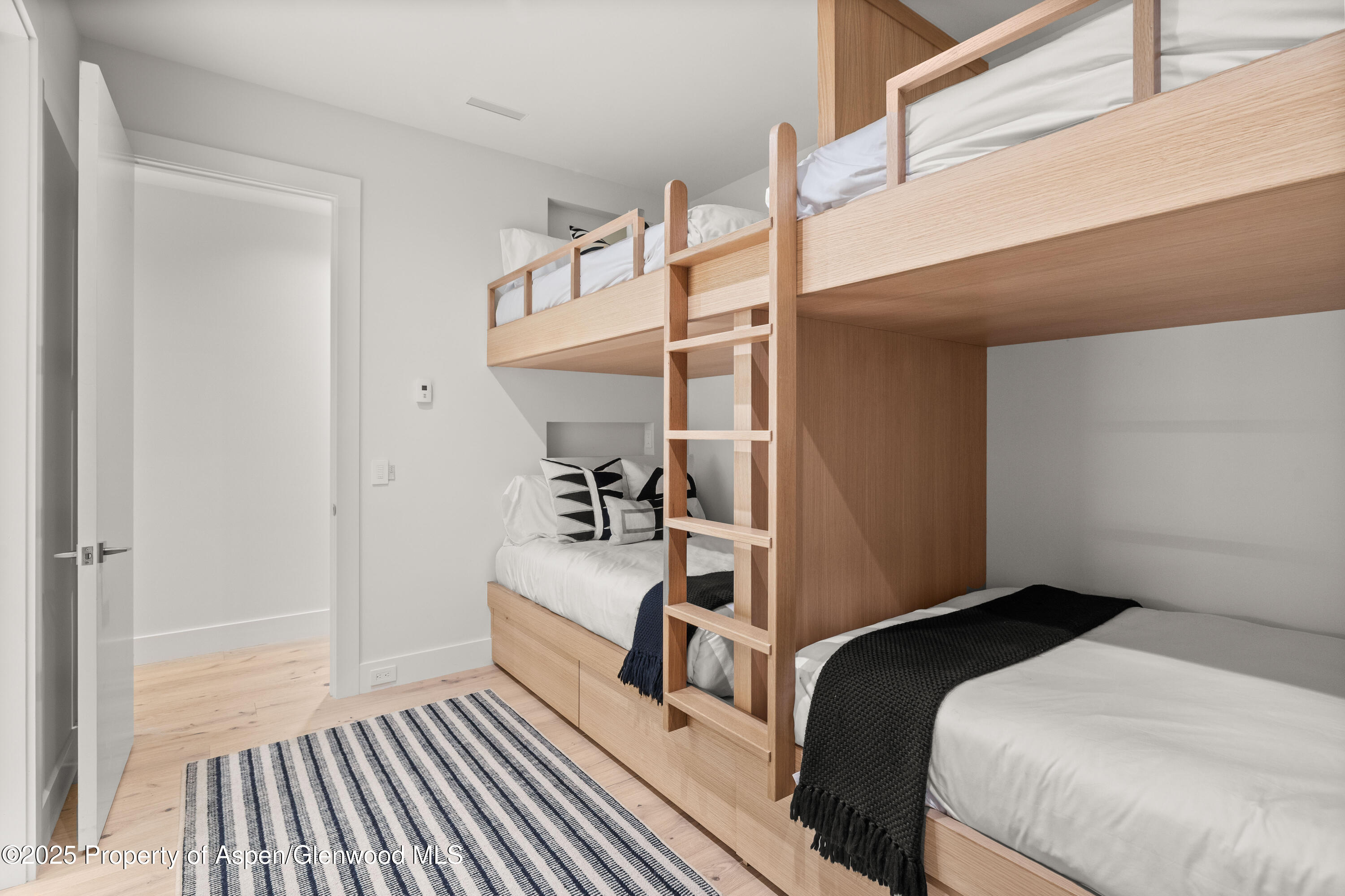 219 W Bleeker Street