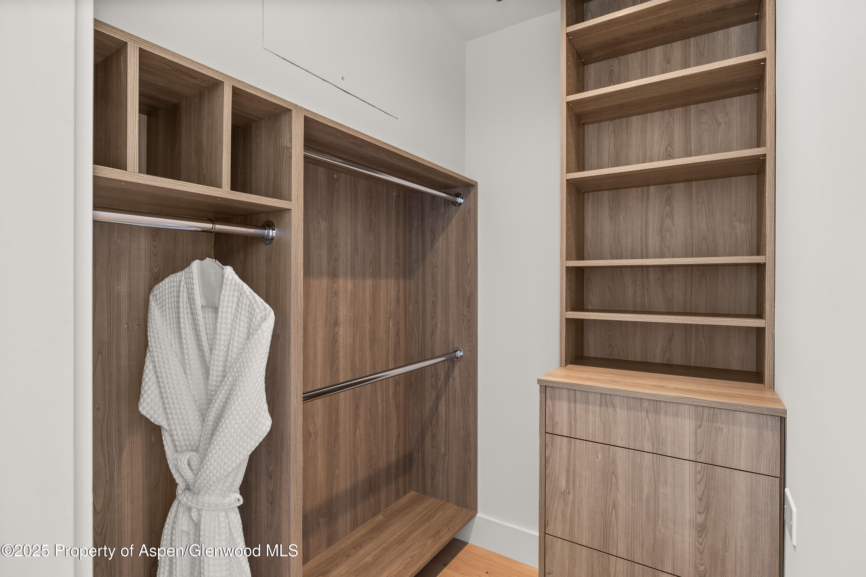 219 W Bleeker Street