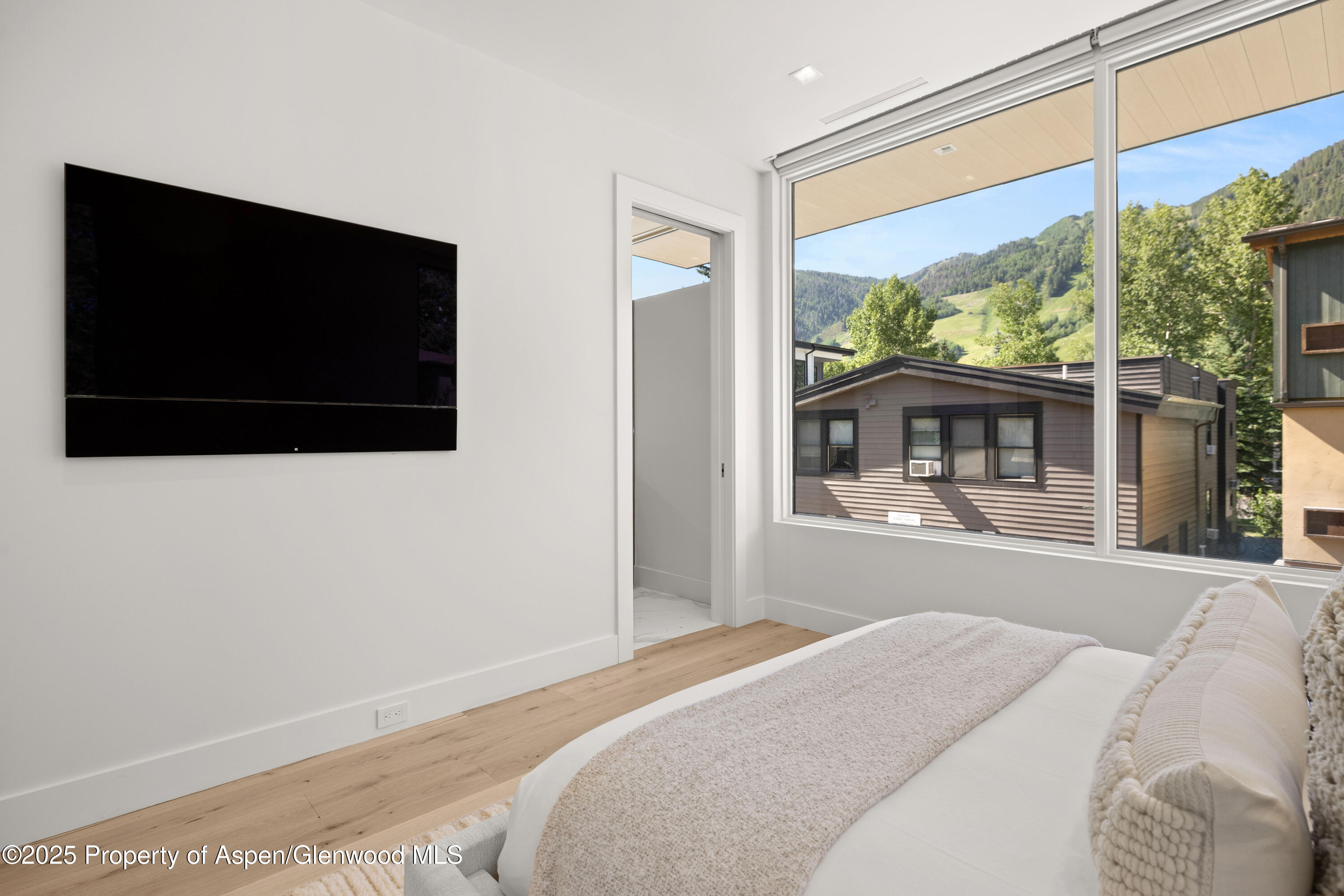 219 W Bleeker Street