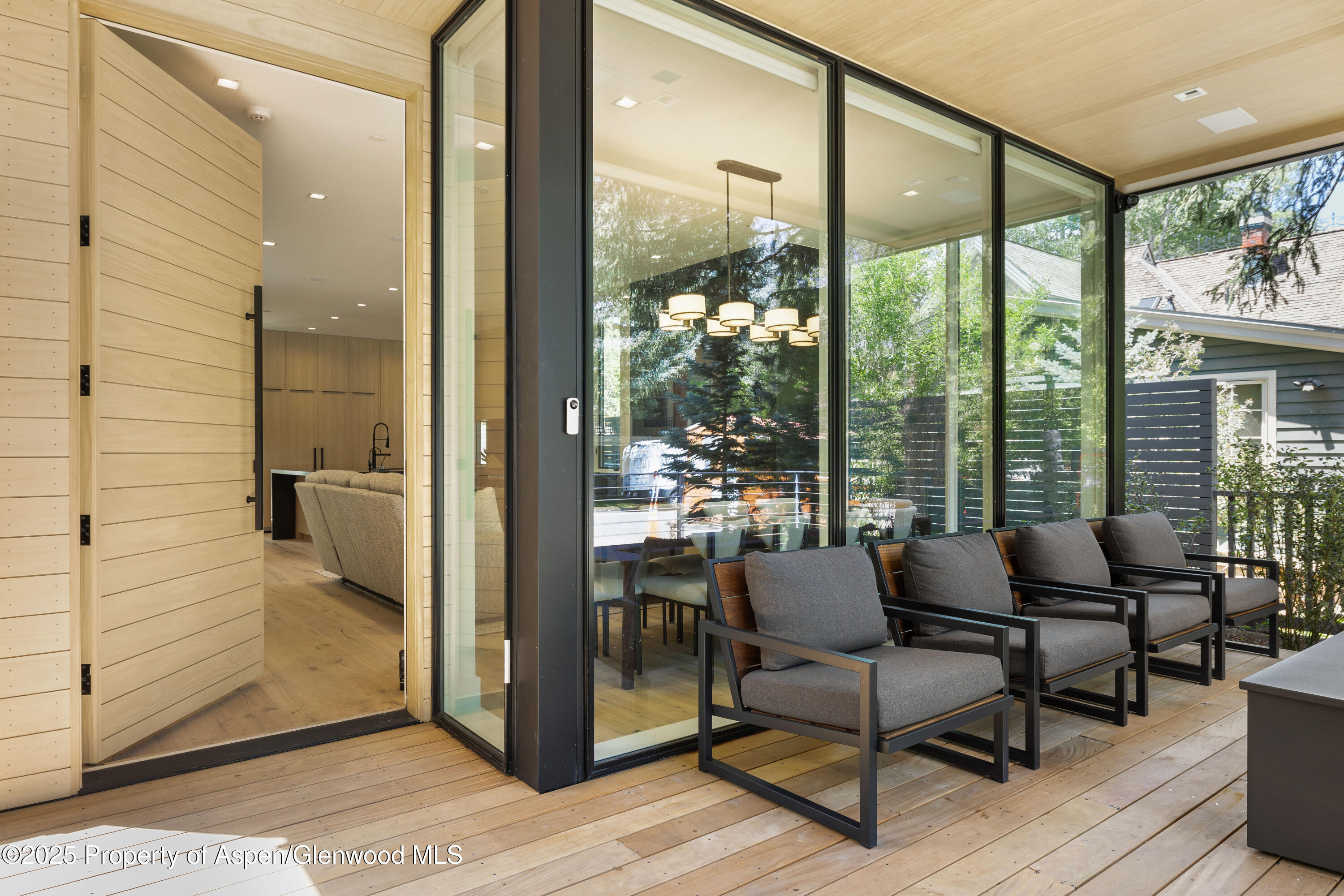 219 W Bleeker Street