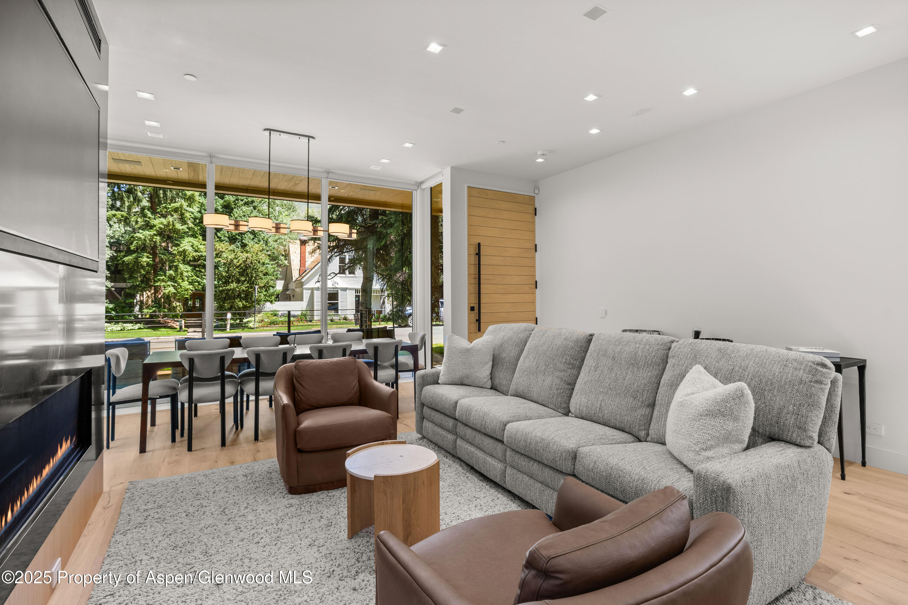 219 W Bleeker Street