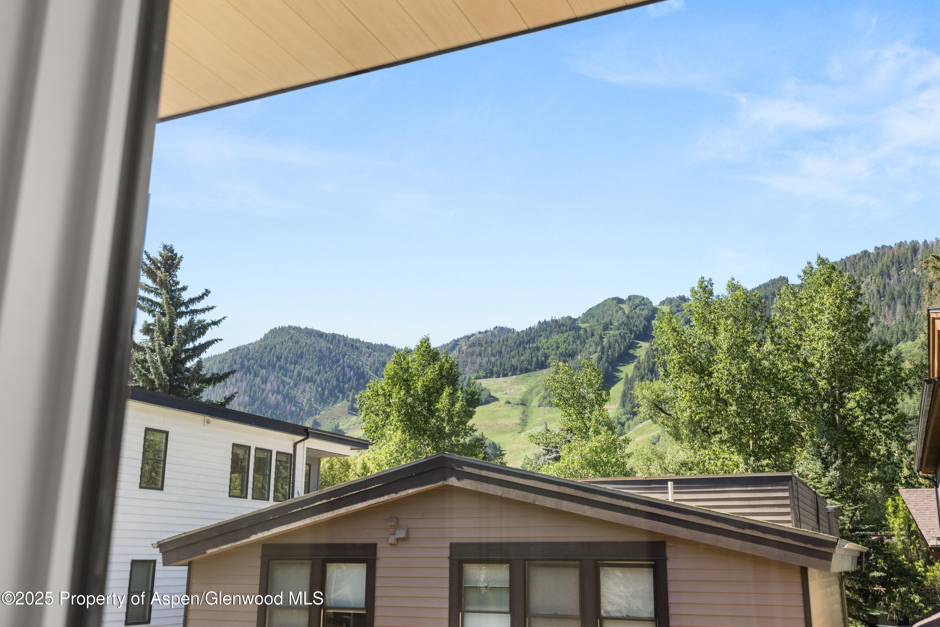 219 W Bleeker Street