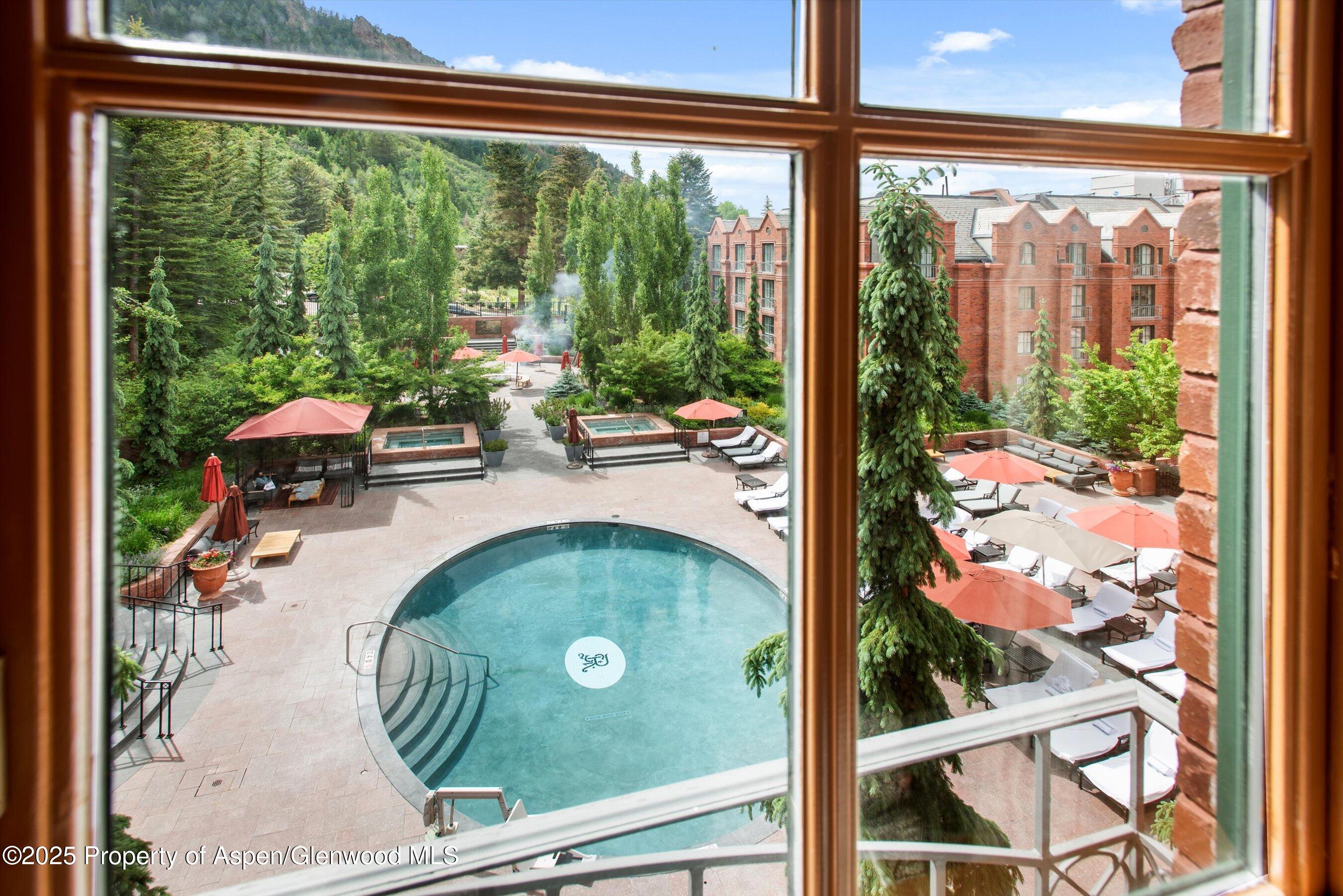 315 E Dean Street, B21-E7