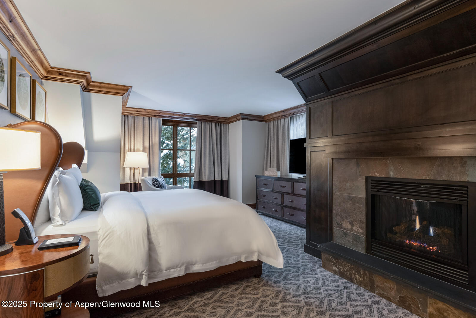 315 E Dean Street, B35-E3