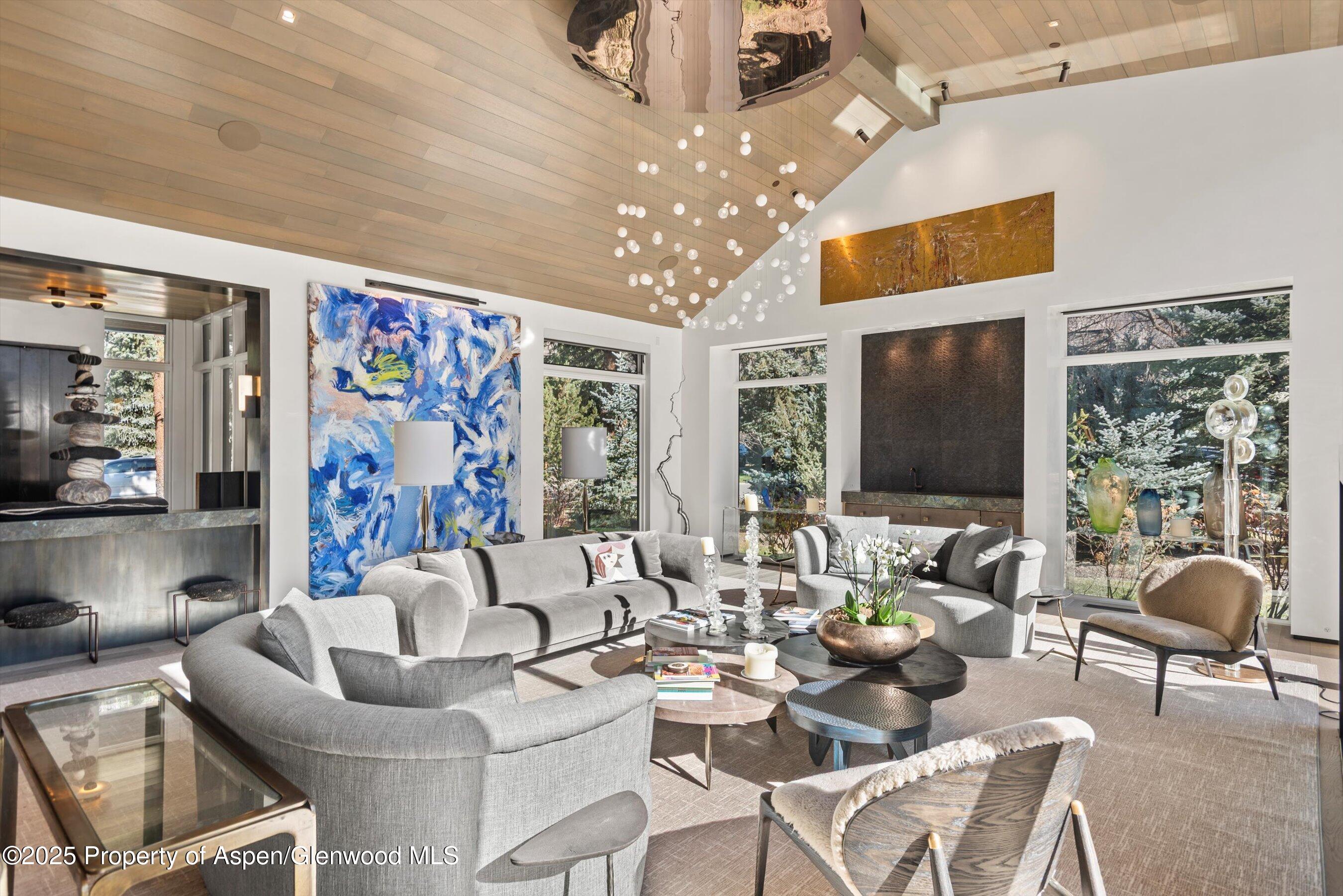 219 N Monarch Street, Aspen