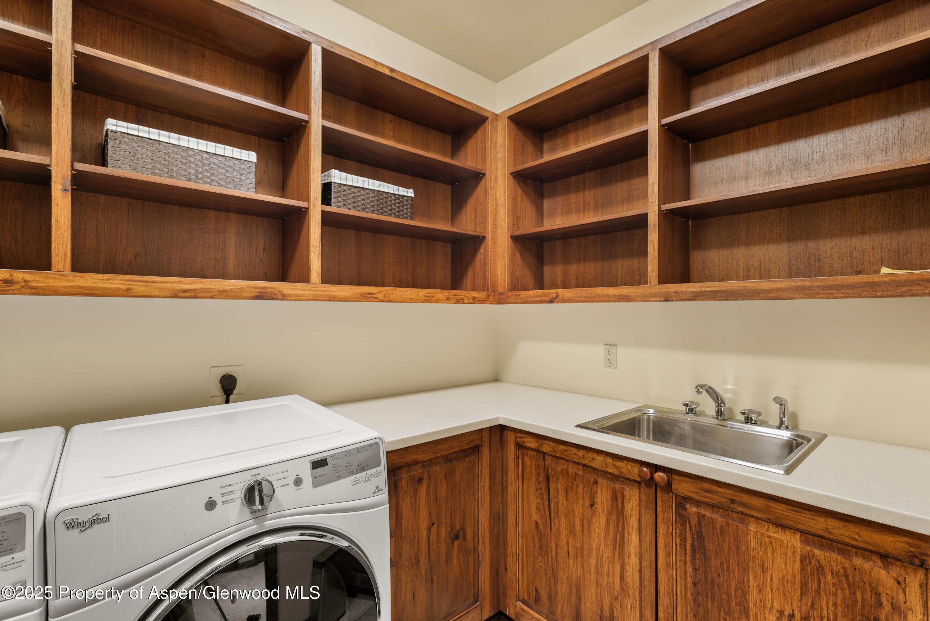 388 Exhibition Lane, Aspen