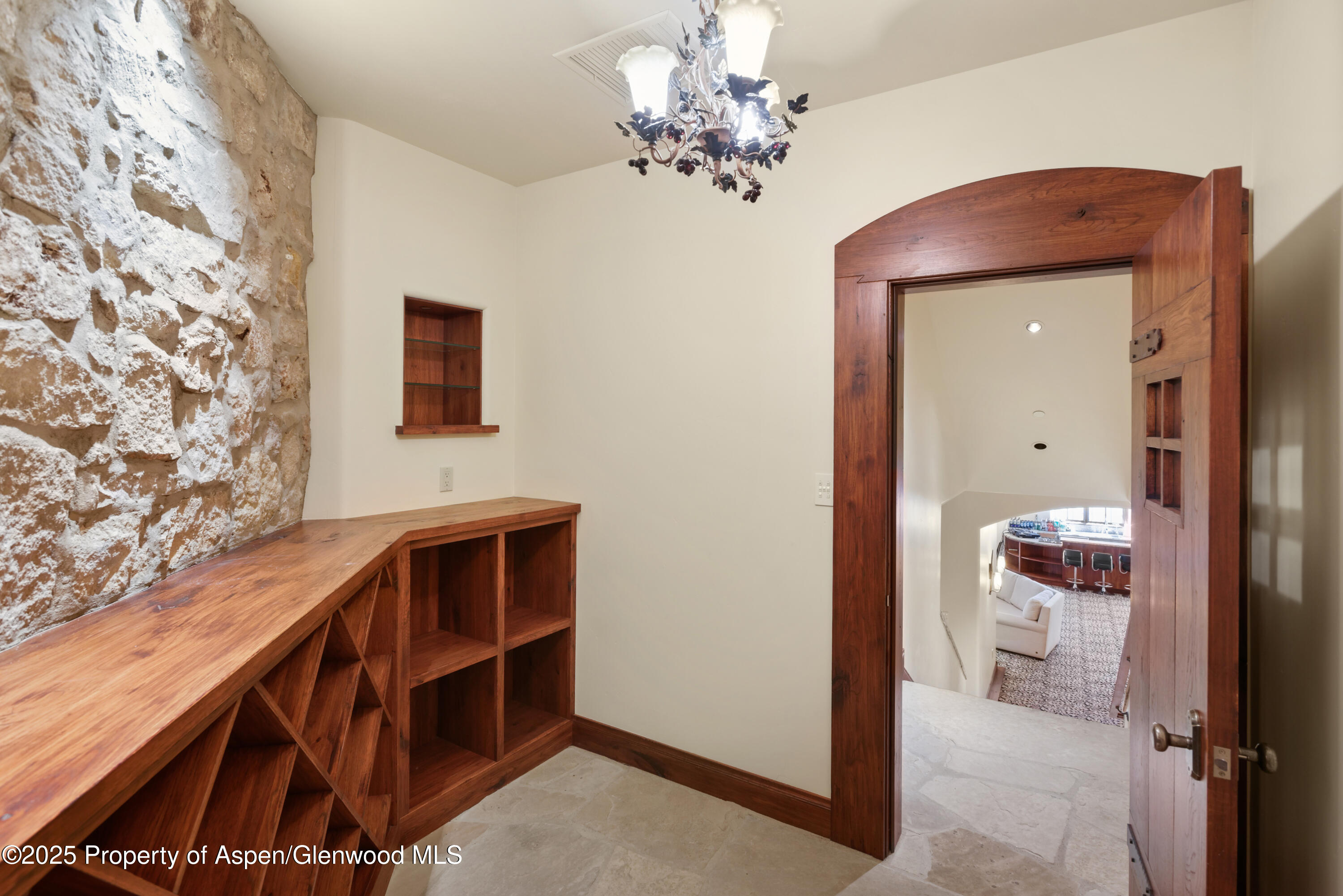 388 Exhibition Lane, Aspen