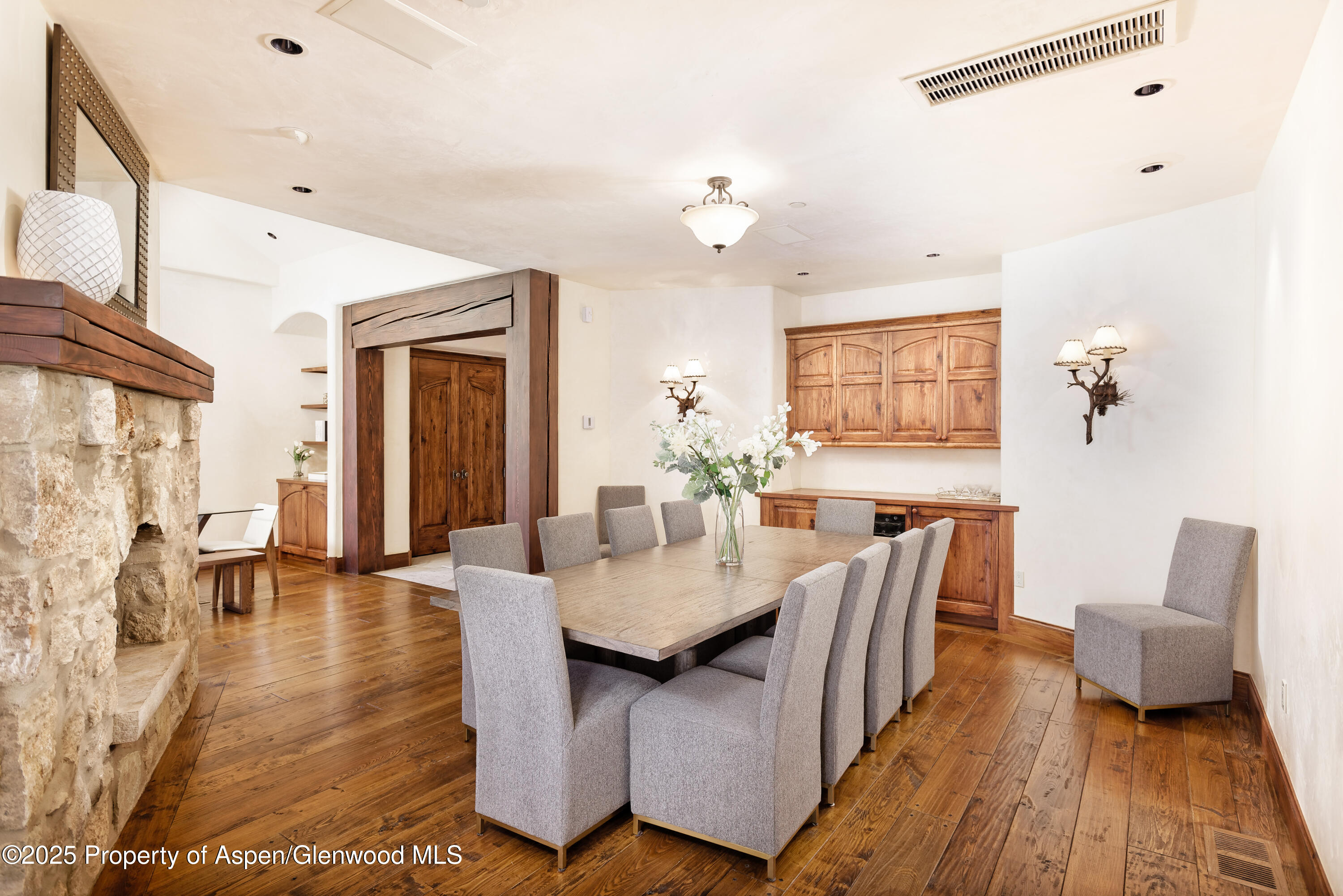 388 Exhibition Lane, Aspen