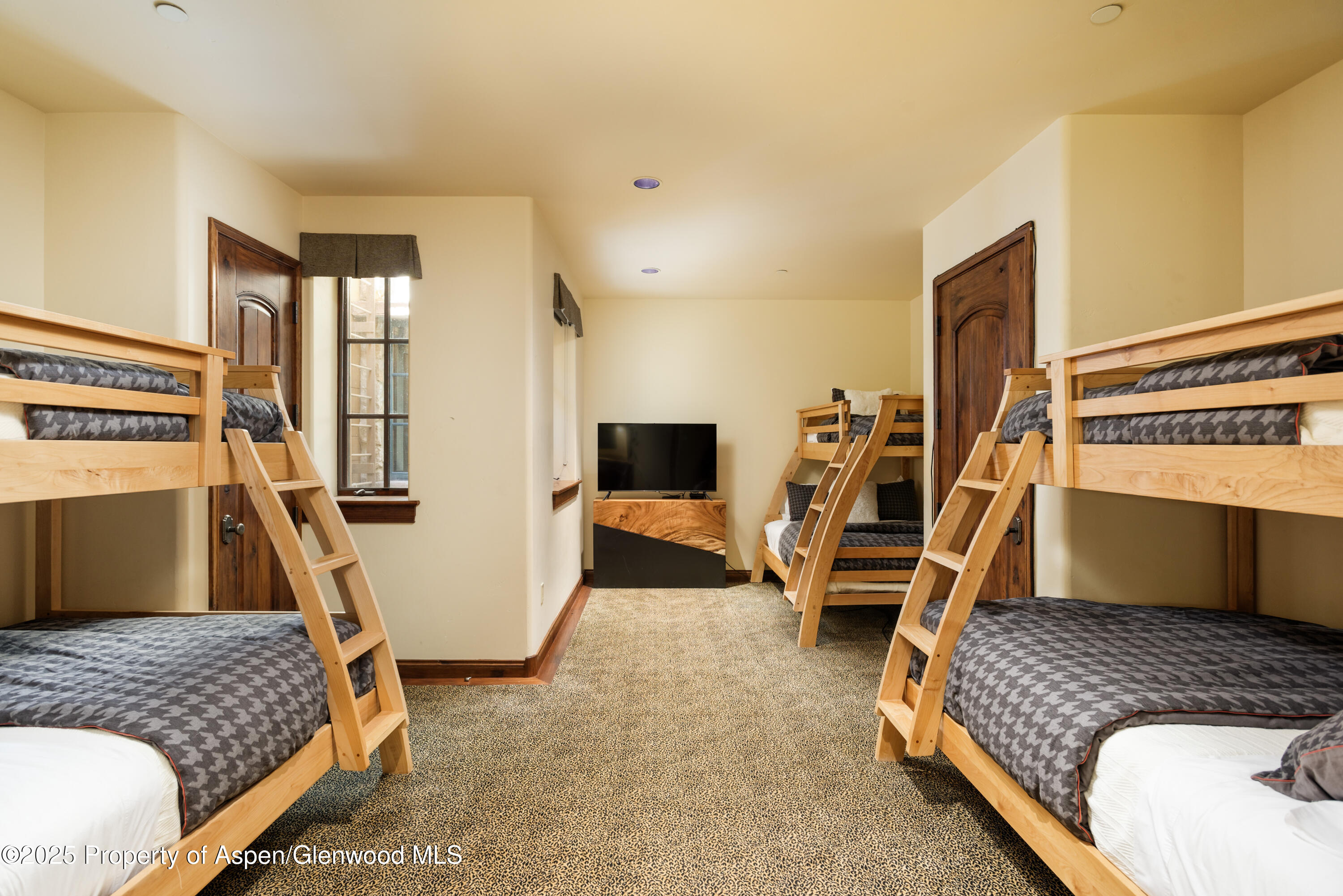 388 Exhibition Lane, Aspen