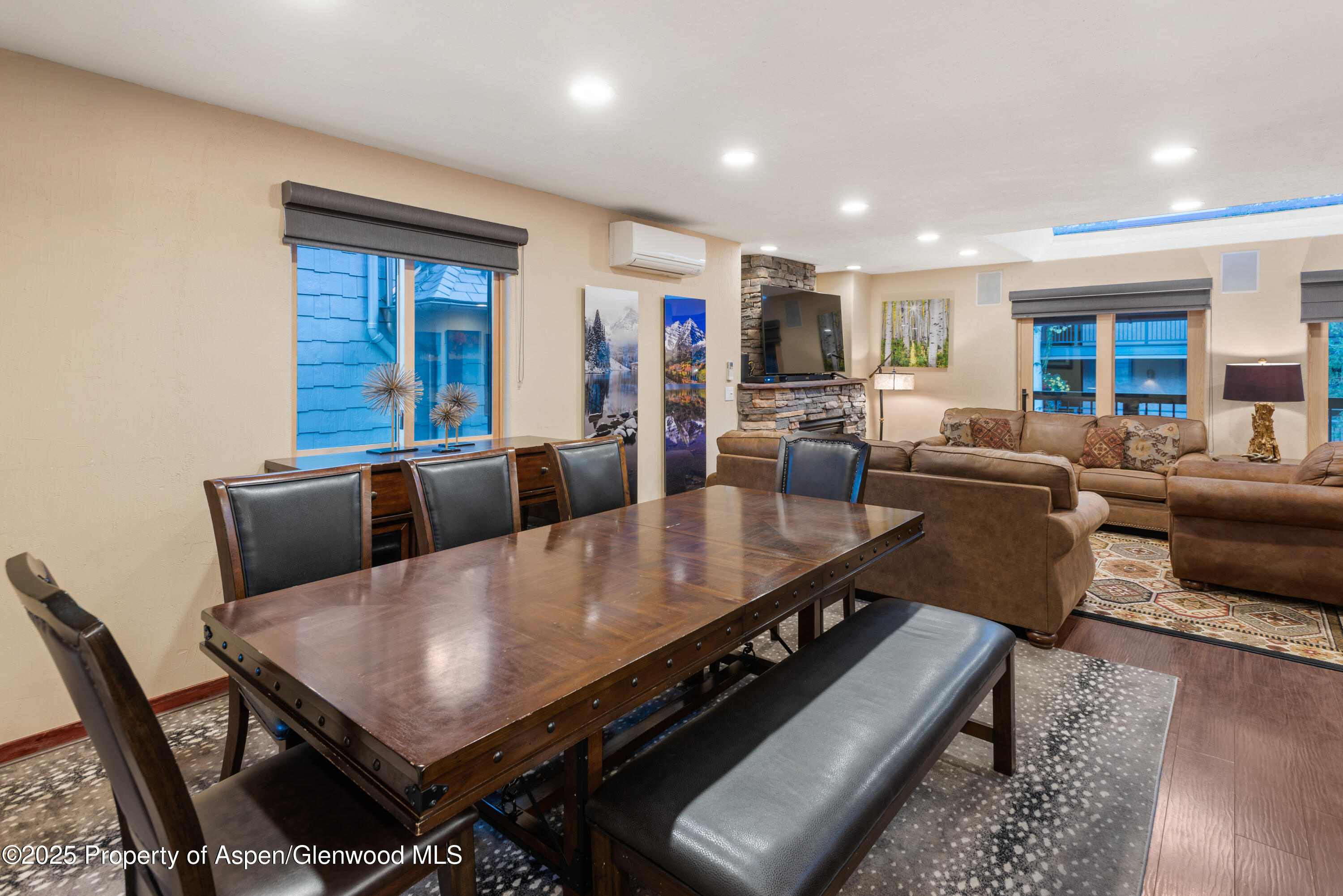 650 S Monarch Street, Unit 4