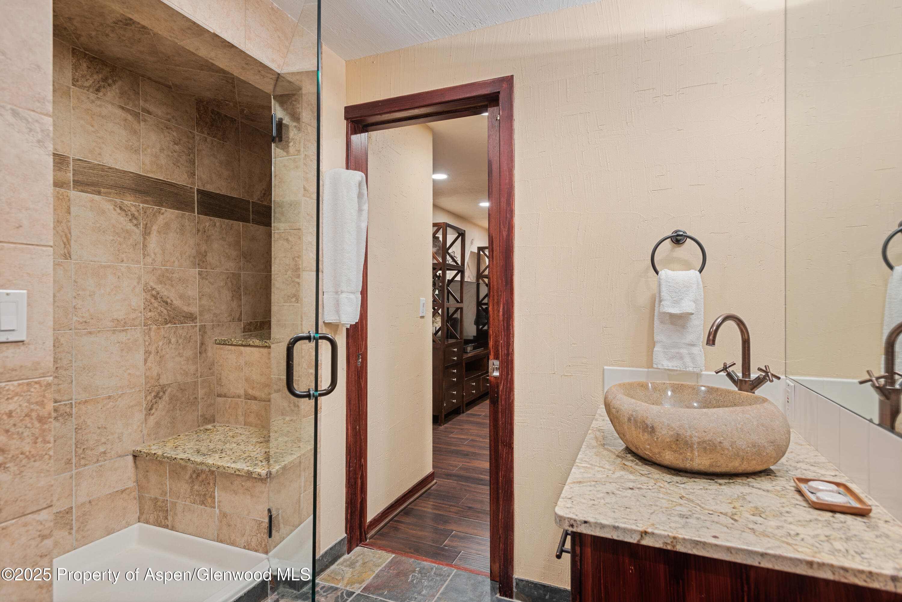 650 S Monarch Street, Unit 4