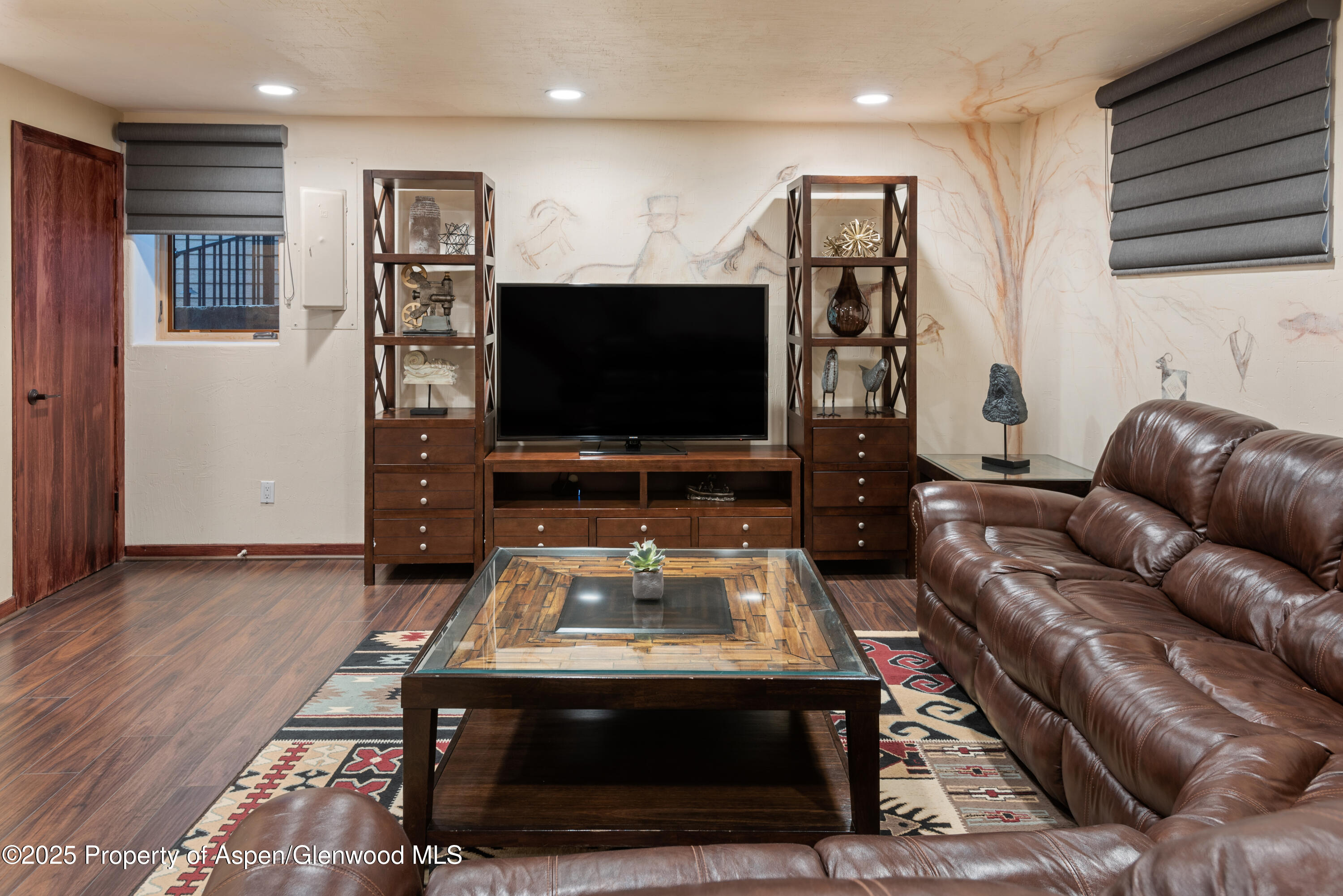 650 S Monarch Street, Unit 4