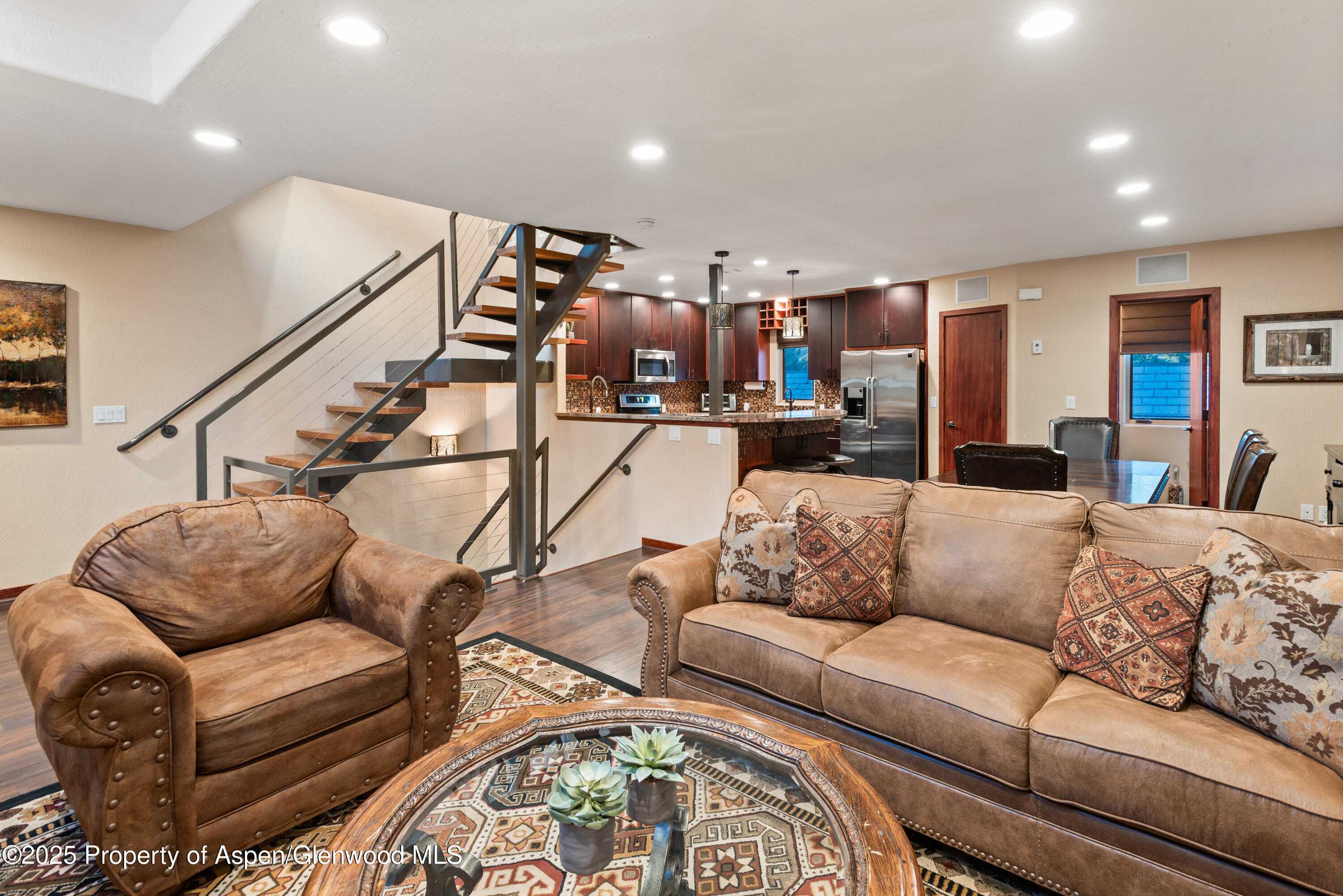 650 S Monarch Street, Unit 4