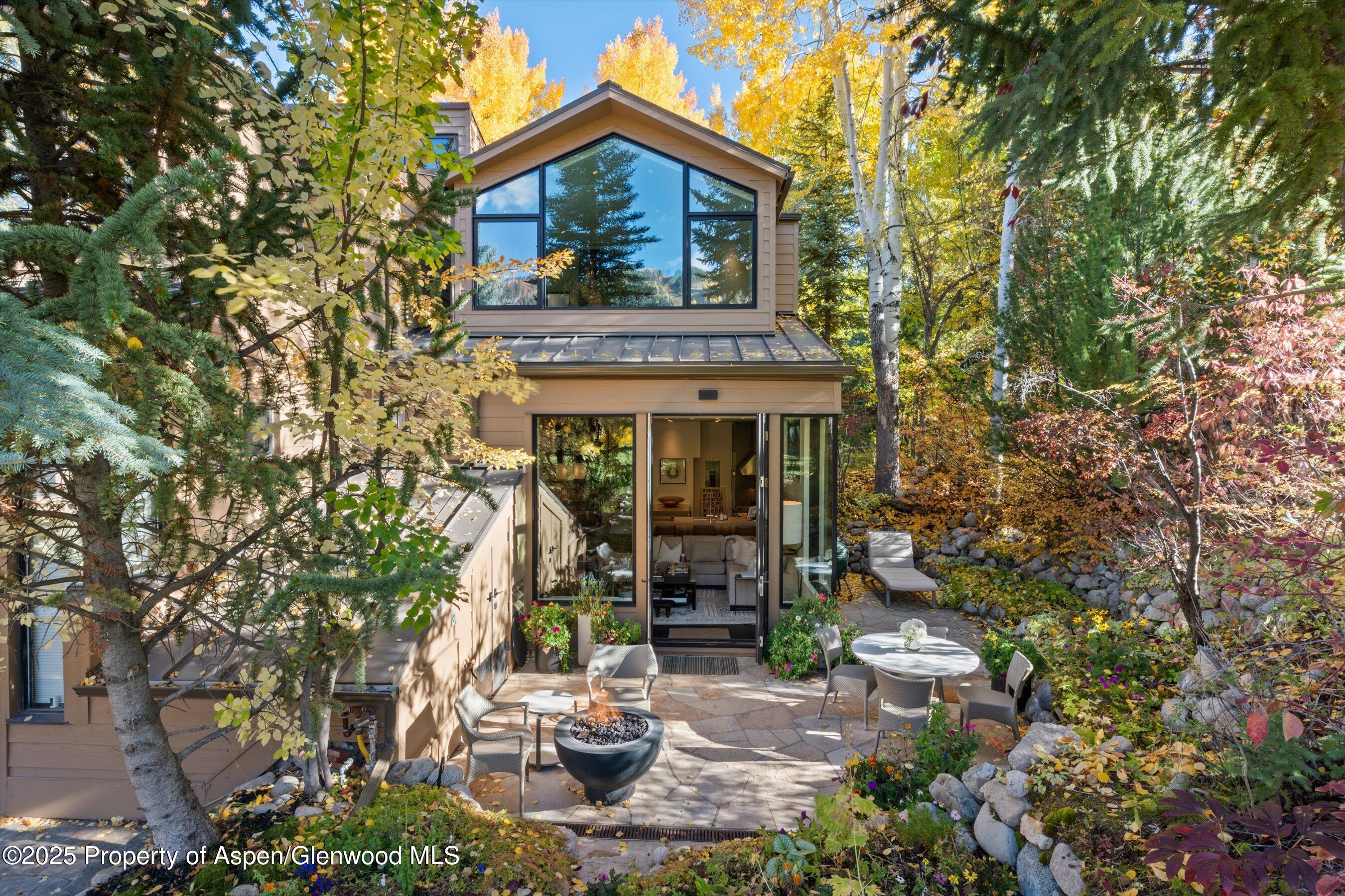 155 Lone Pine Road 12