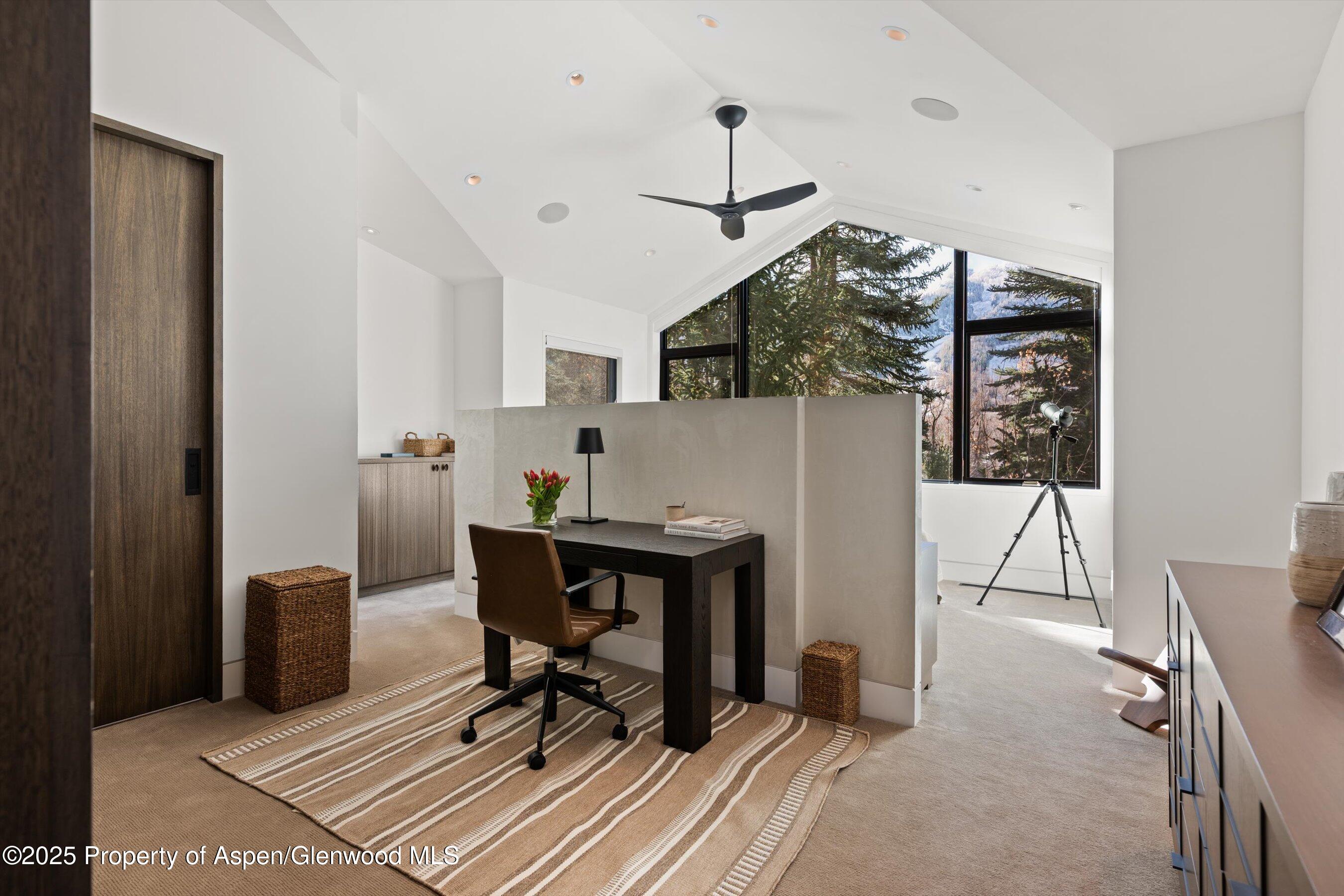 155 Lone Pine Road 12