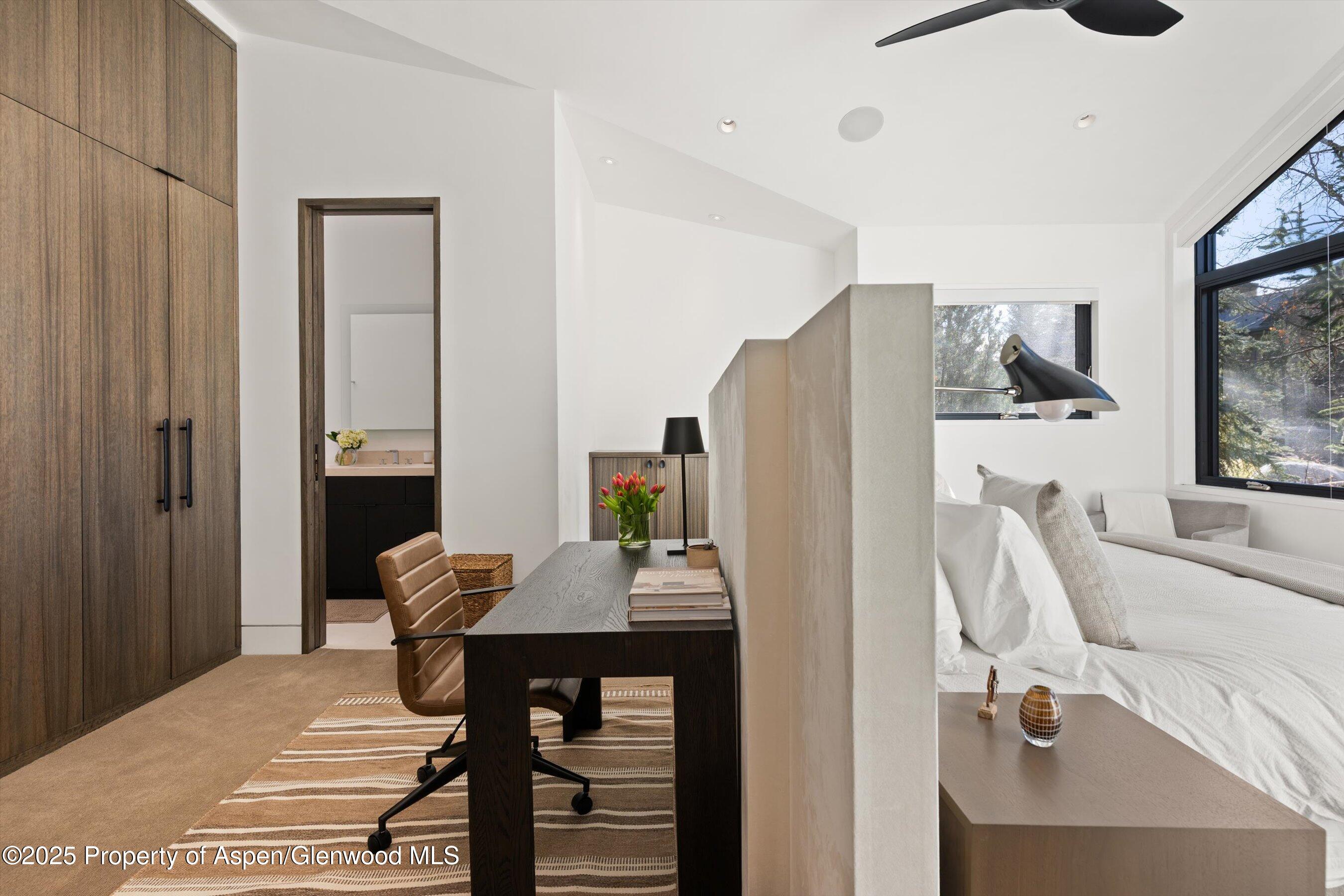 155 Lone Pine Road 12