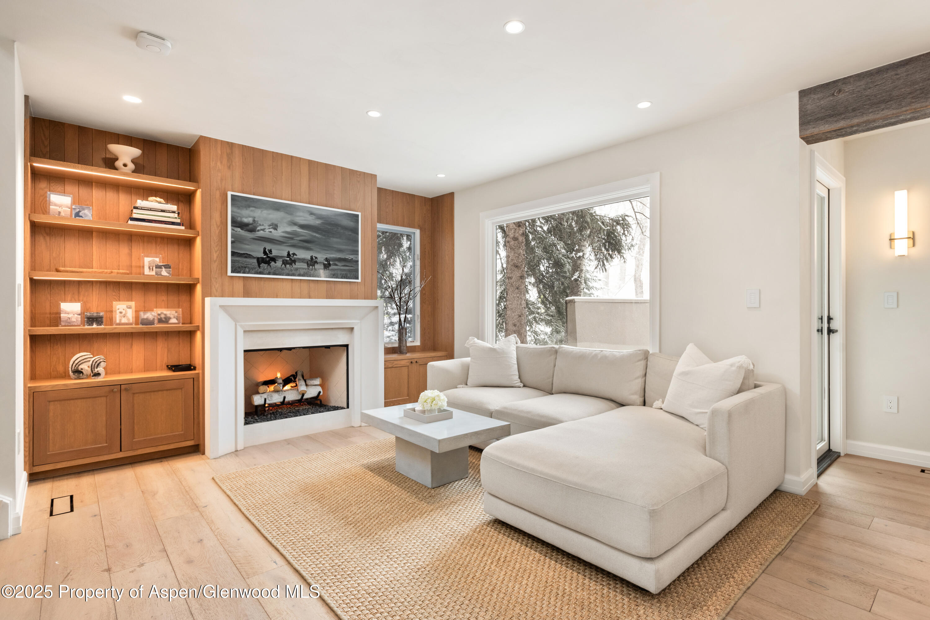 814 W Bleeker Street C4