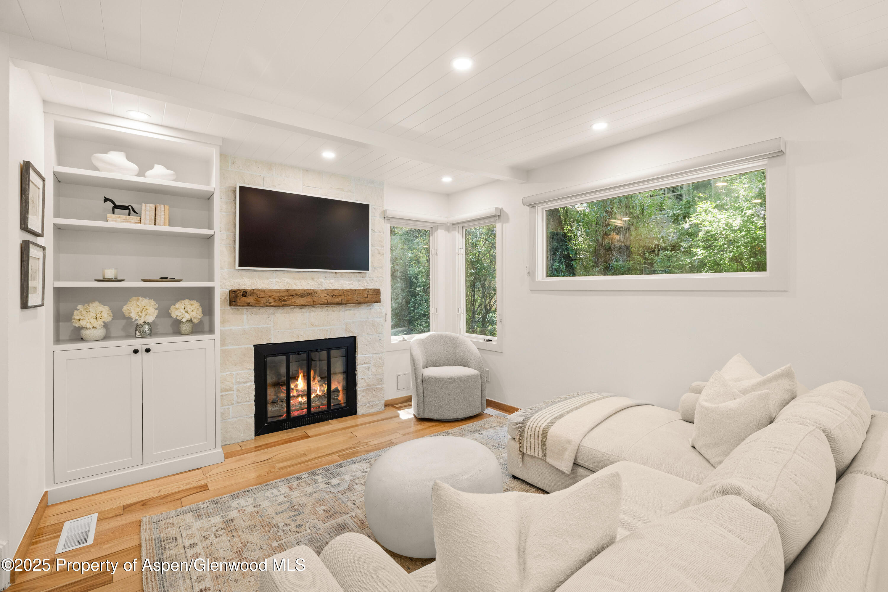 814 W Bleeker Street B2