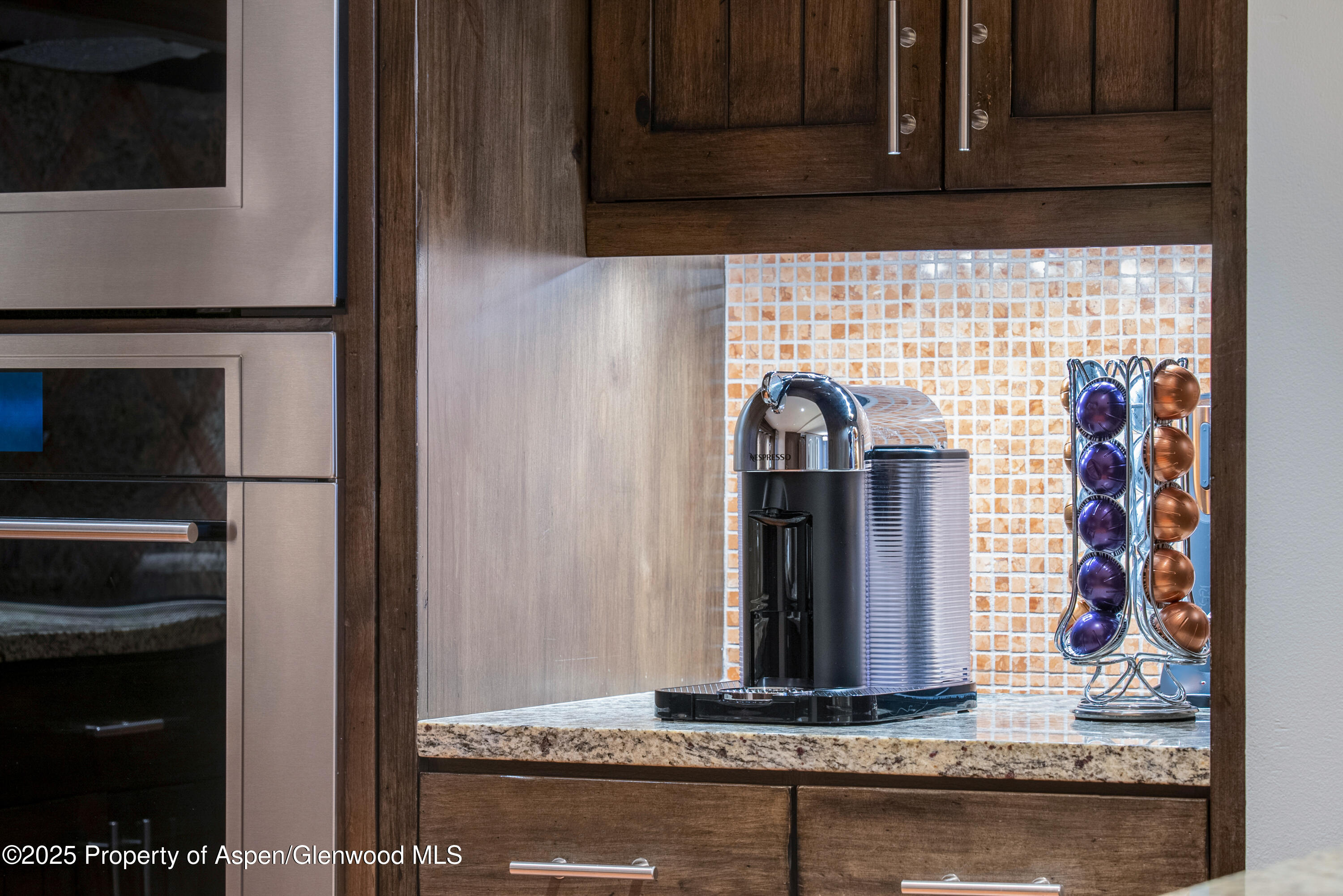 315 E Dean Street B65/7,8,27,41