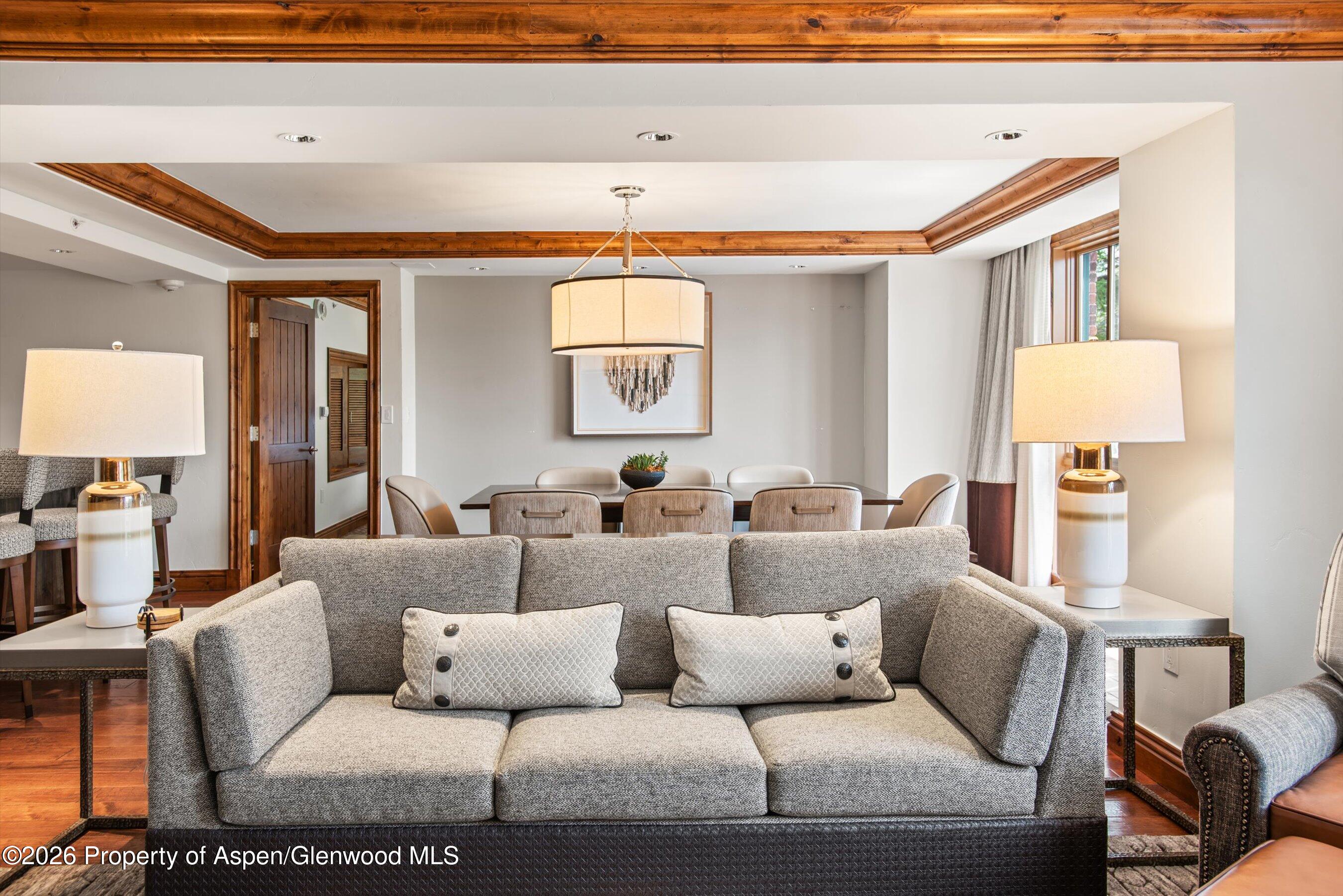 315 E Dean Street B52/Wks 9, 11, 28, 39