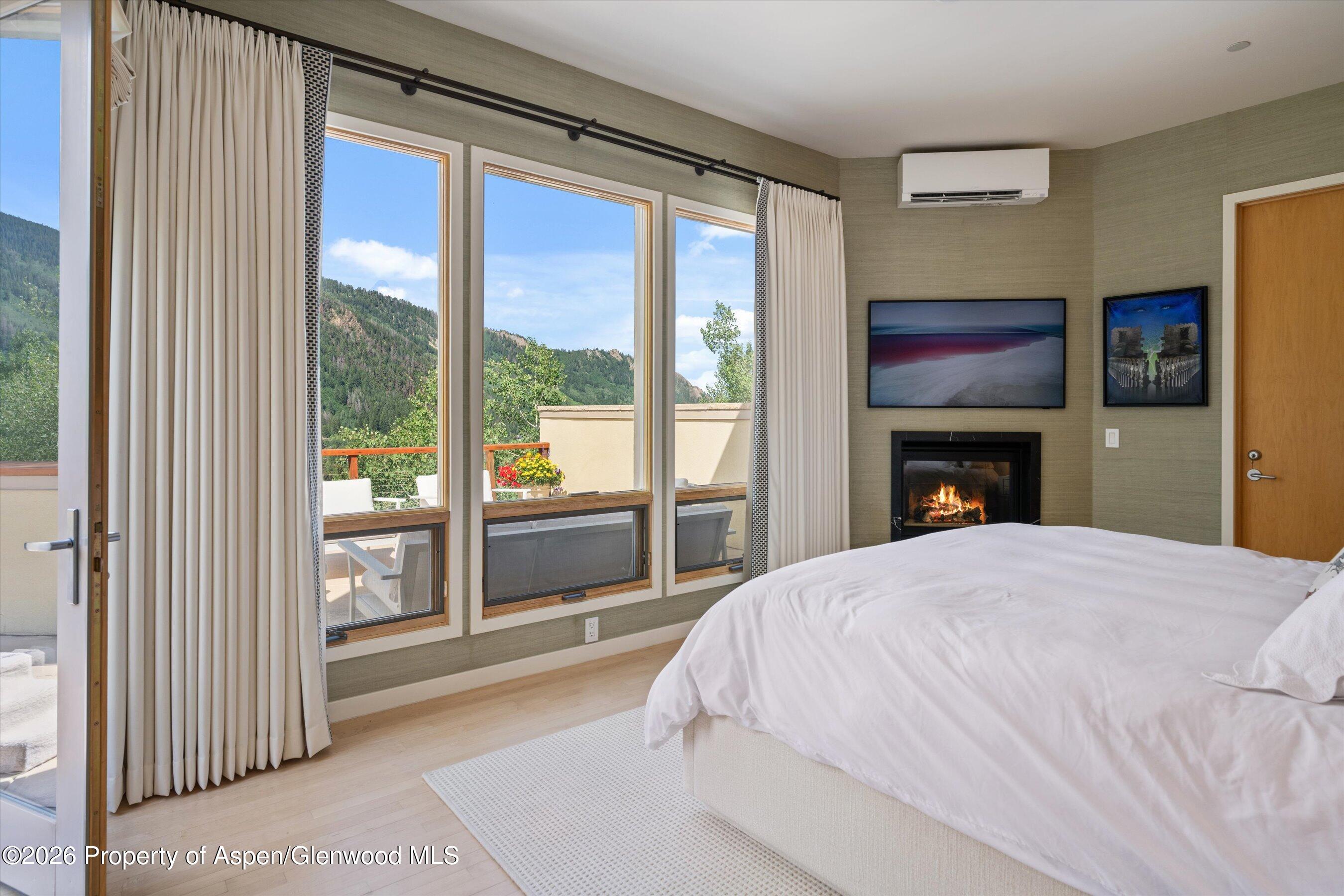 250 Mountain Laurel Drive B