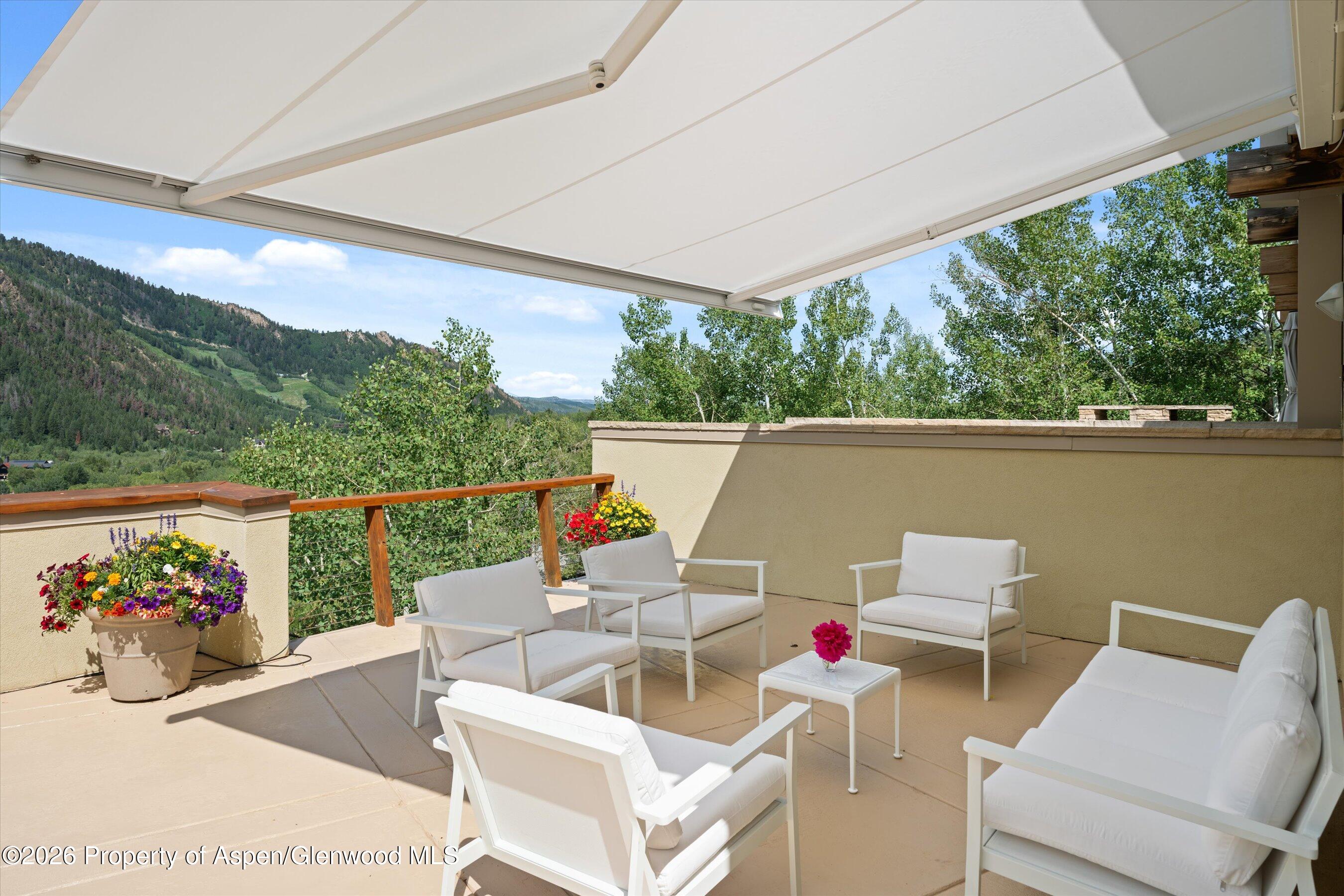 250 Mountain Laurel Drive B