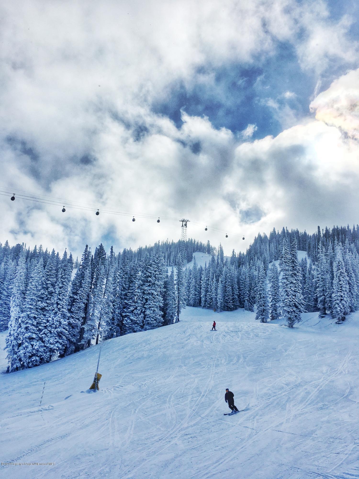 3904 Brush Creek Road #9