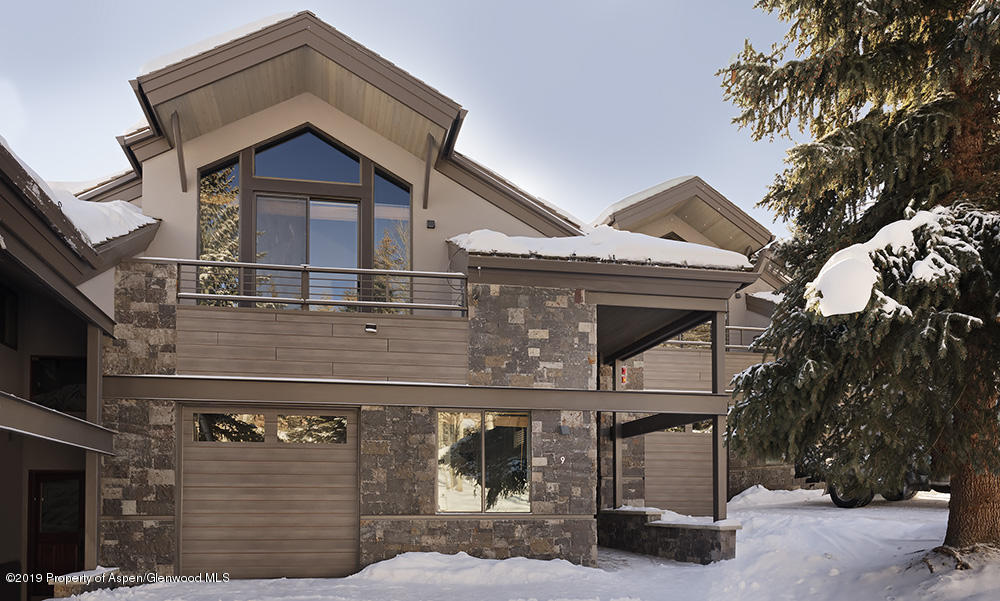 3904 Brush Creek Road #9