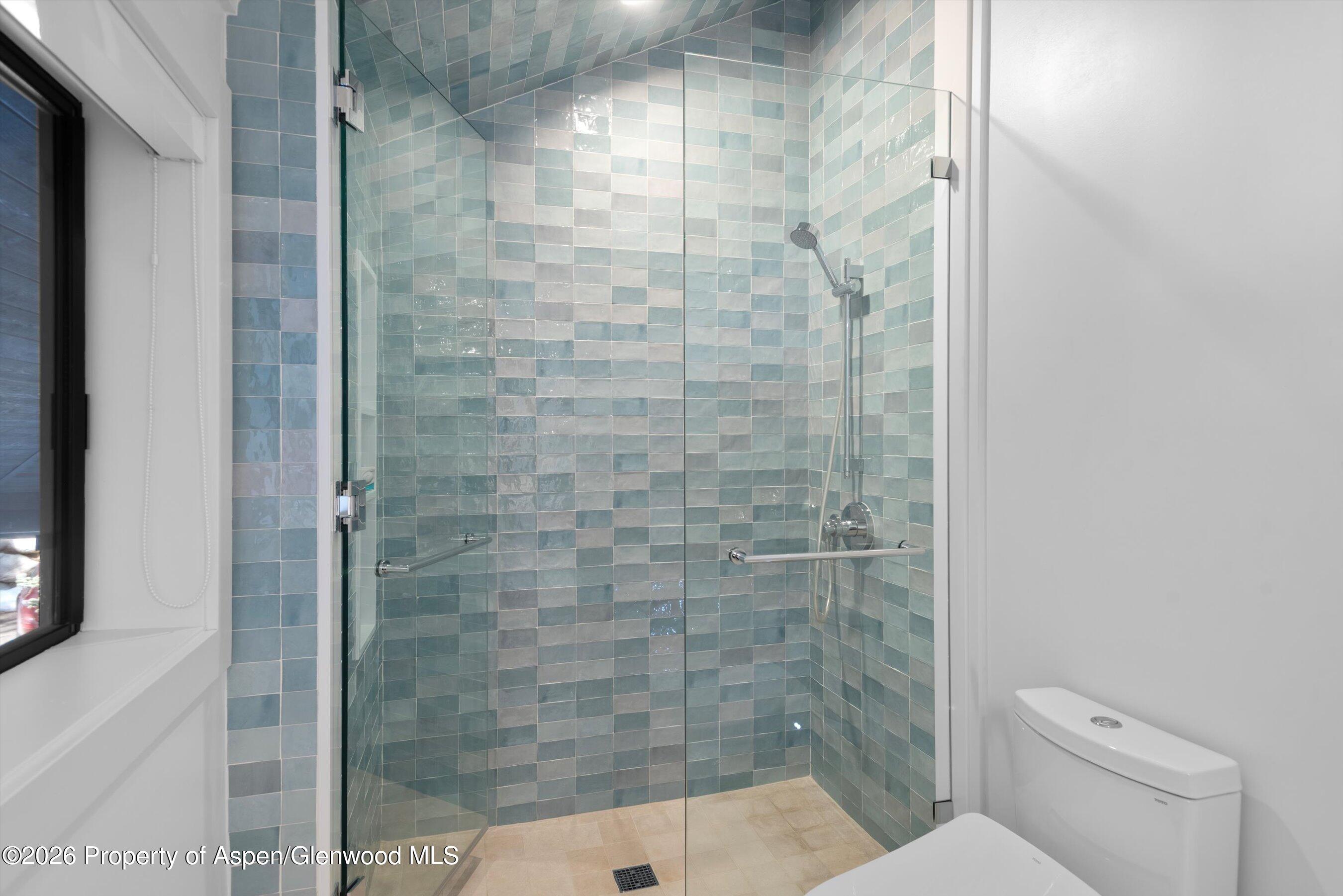 3904 Brush Creek Road #9