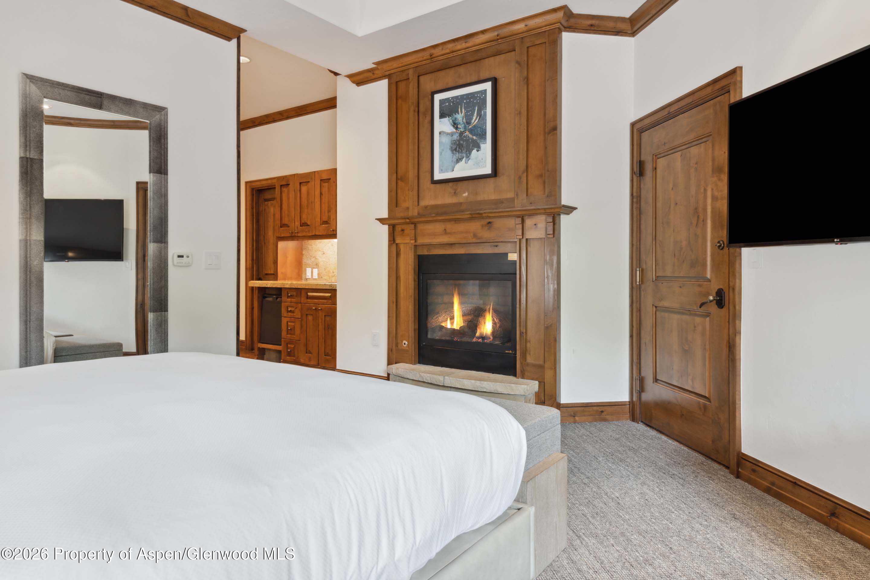 415 E Dean St, Unit 8, Weeks 10 & 12