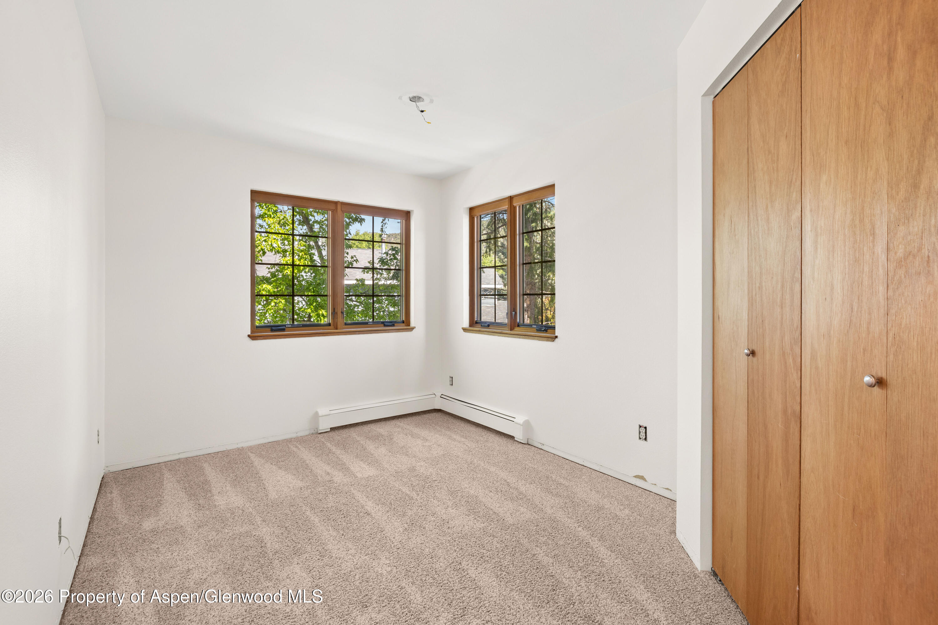 389 Rabbit Road