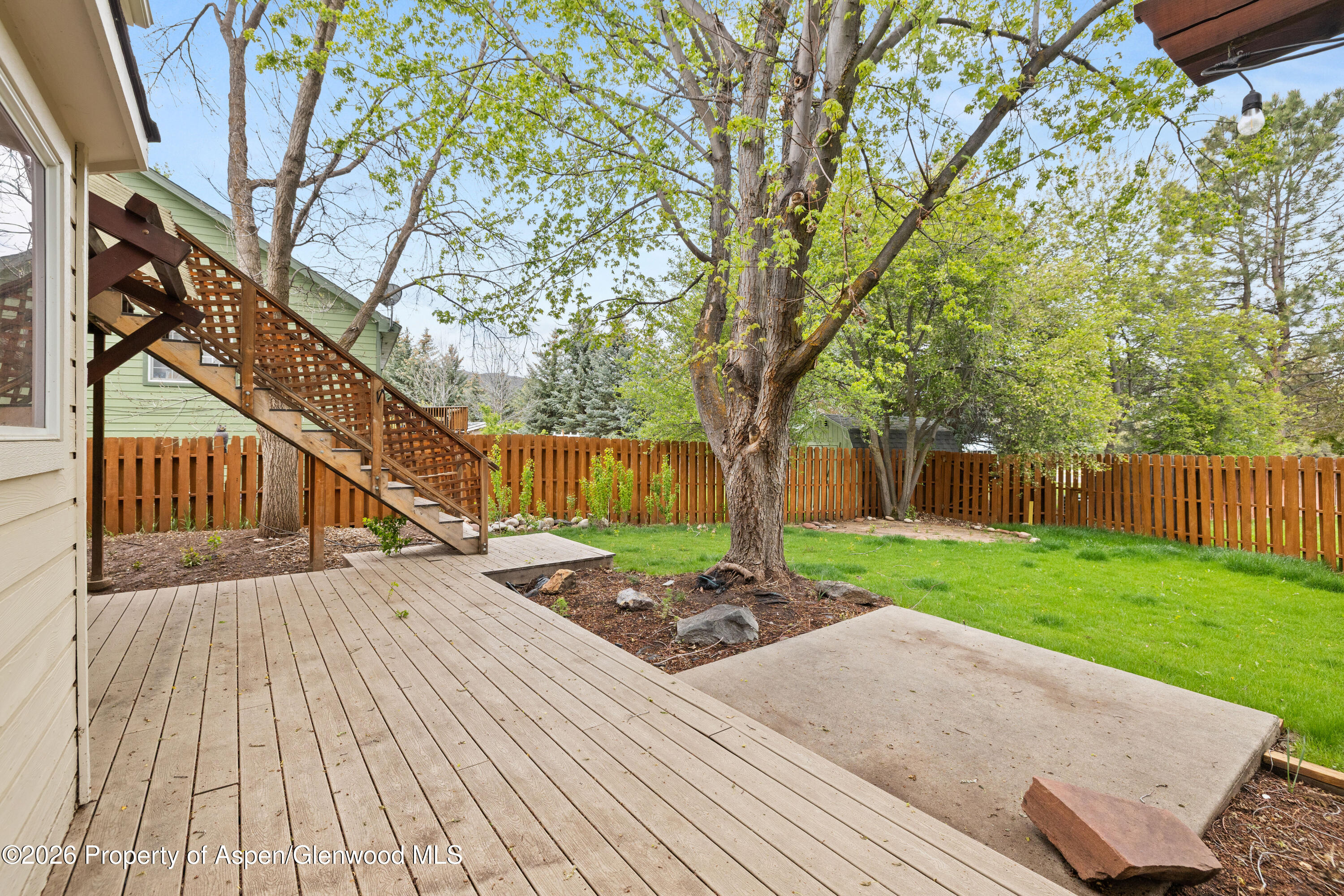 389 Rabbit Road