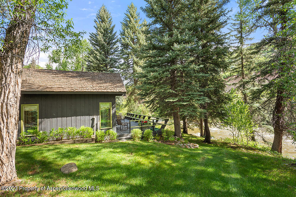 30 Smith Hill Way