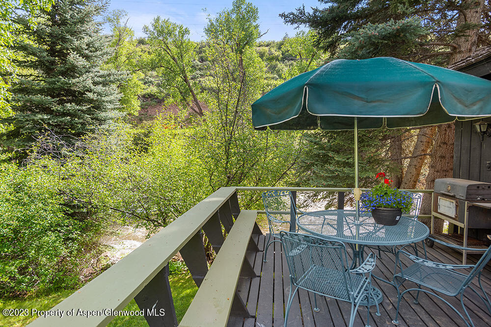 30 Smith Hill Way